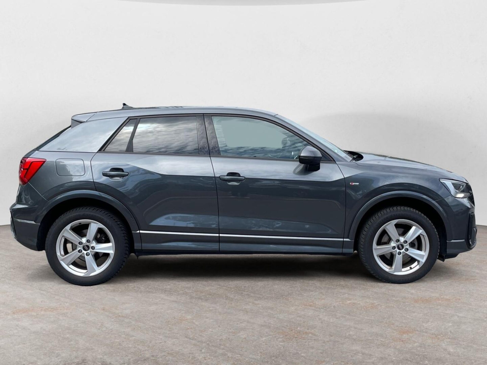 Audi Q2 S line
