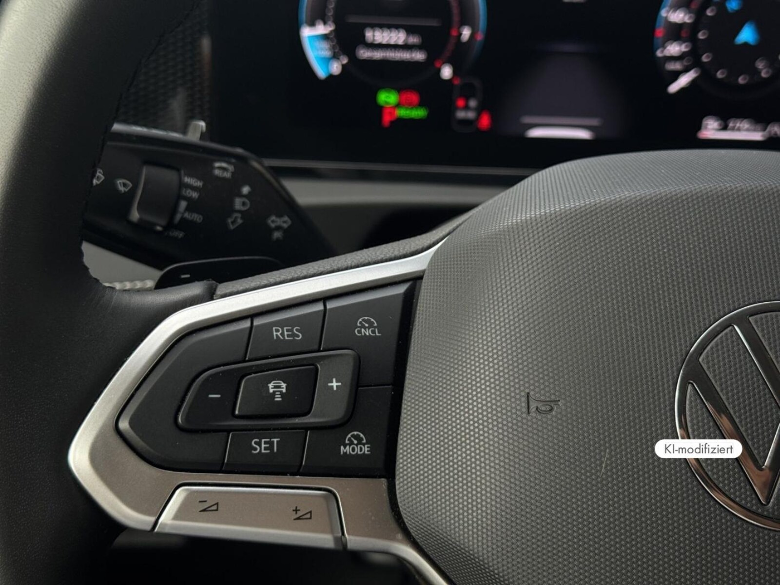 Volkswagen Tiguan – Bild 17