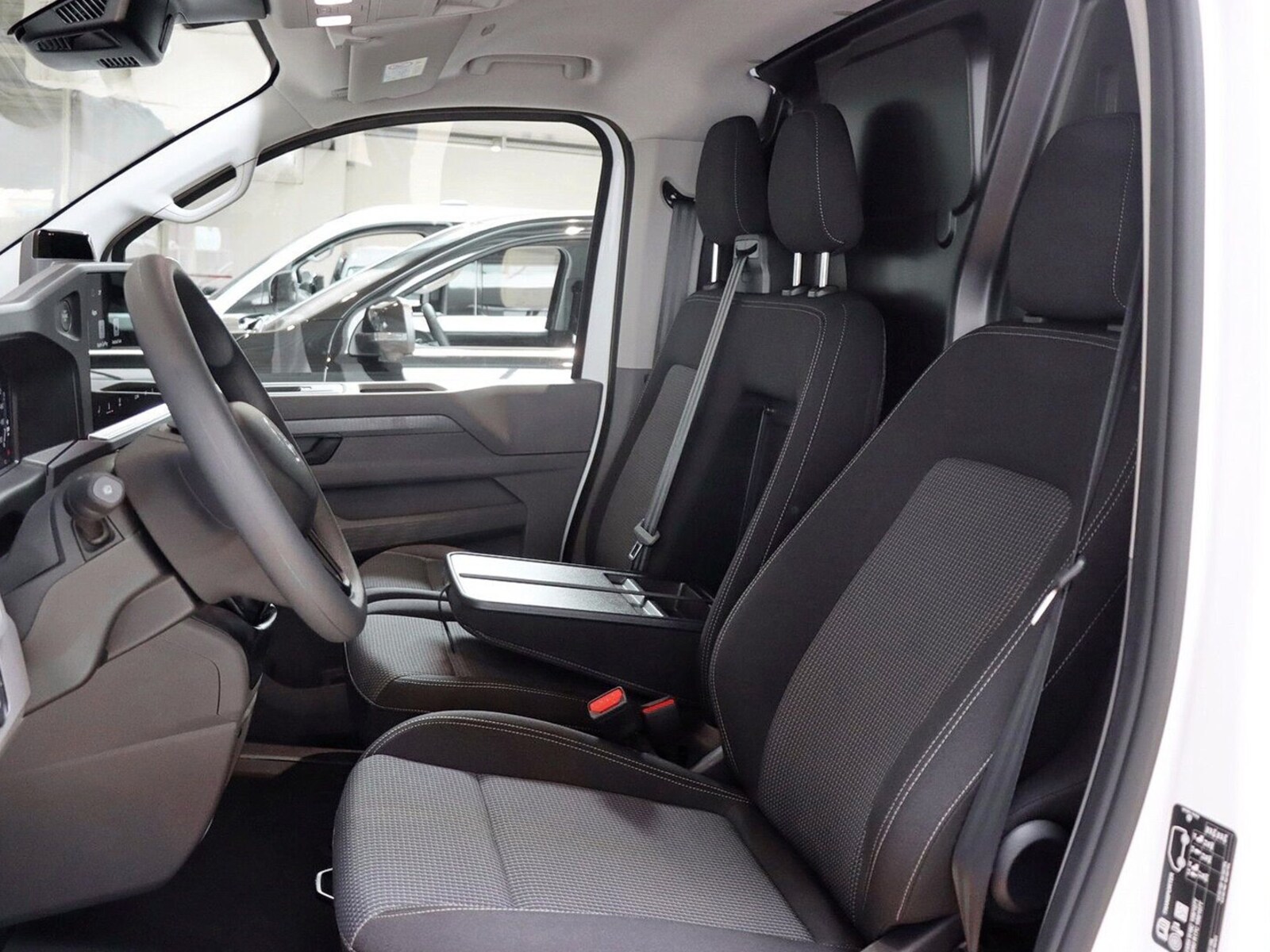 Volkswagen Transporter Kasten kurzer Radstand – Bild 11