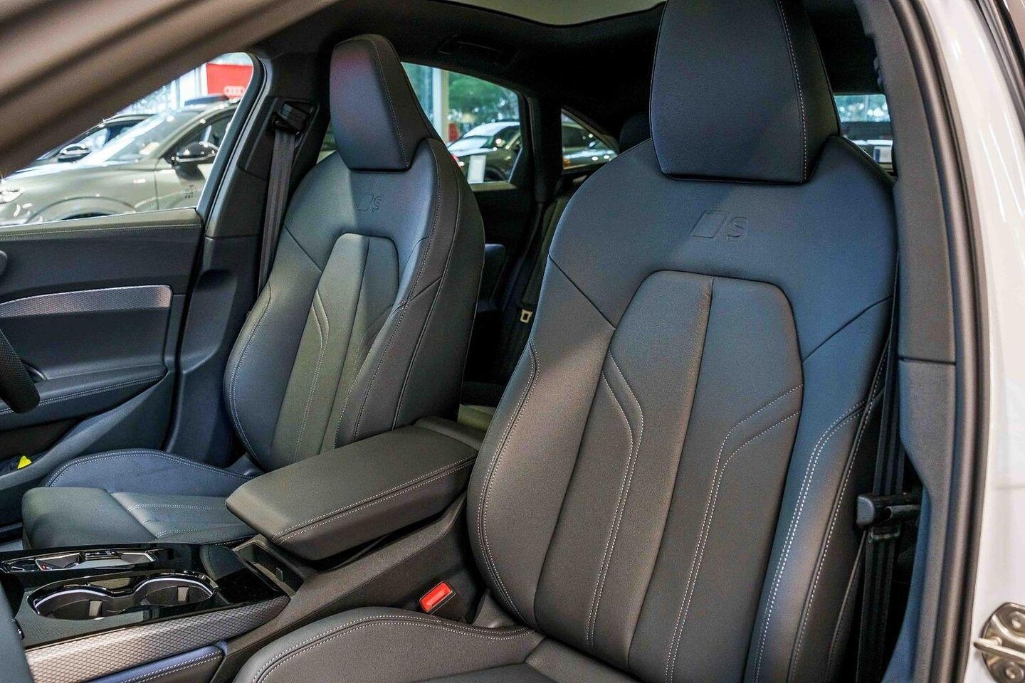 Image about Audi A5 Sedan TFSI e e-hybrid quattro 270 kW S tronic