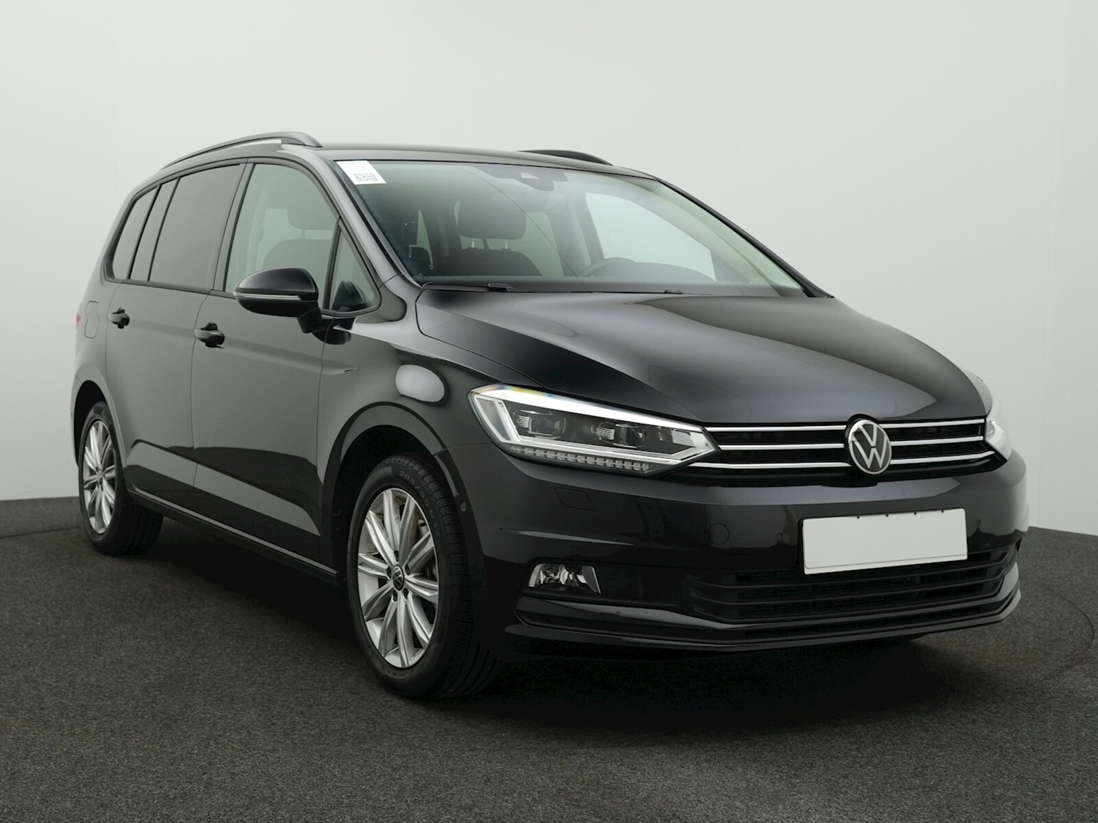 Volkswagen Touran – Bild 8