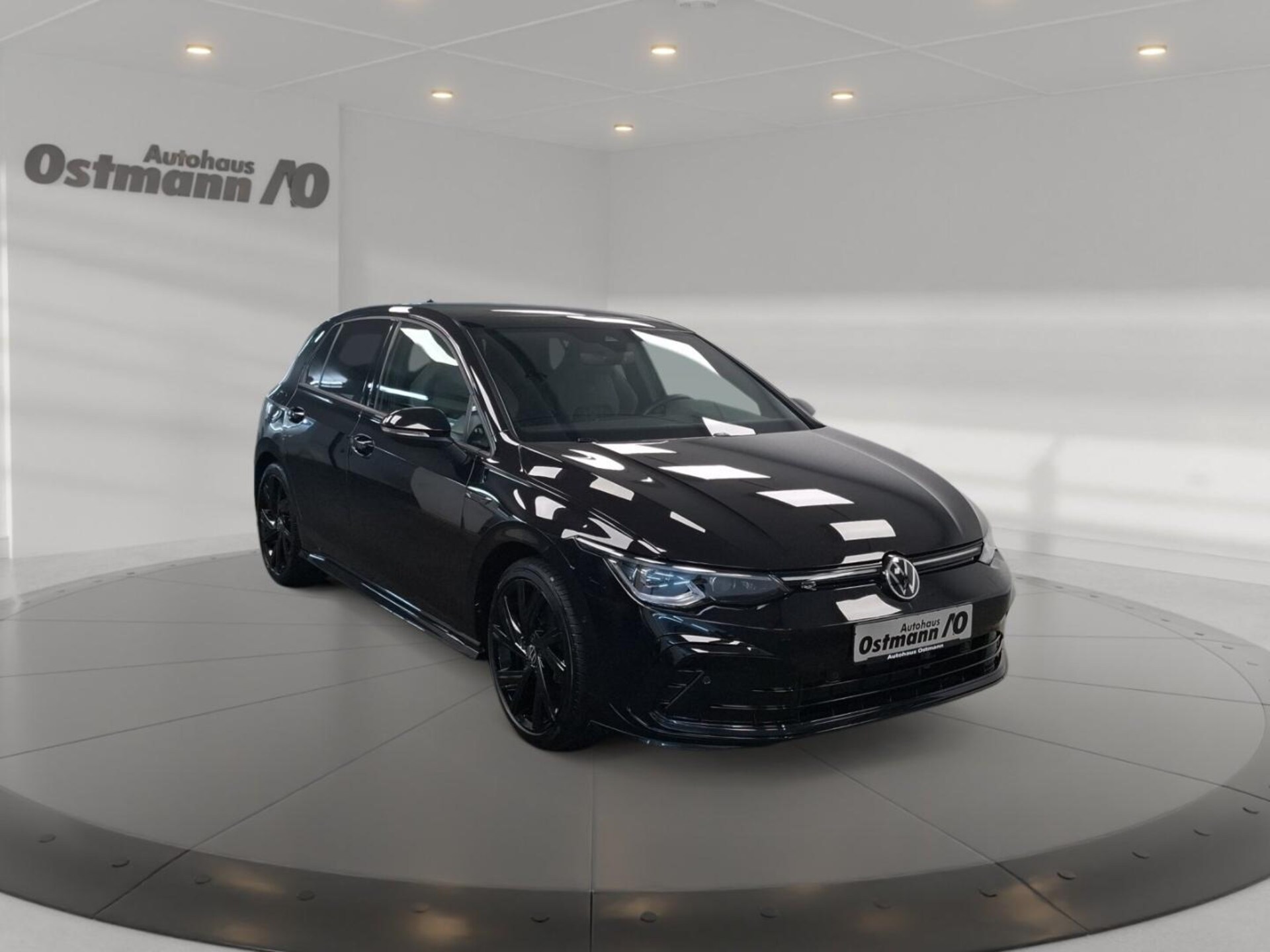 Volkswagen Golf R-Line