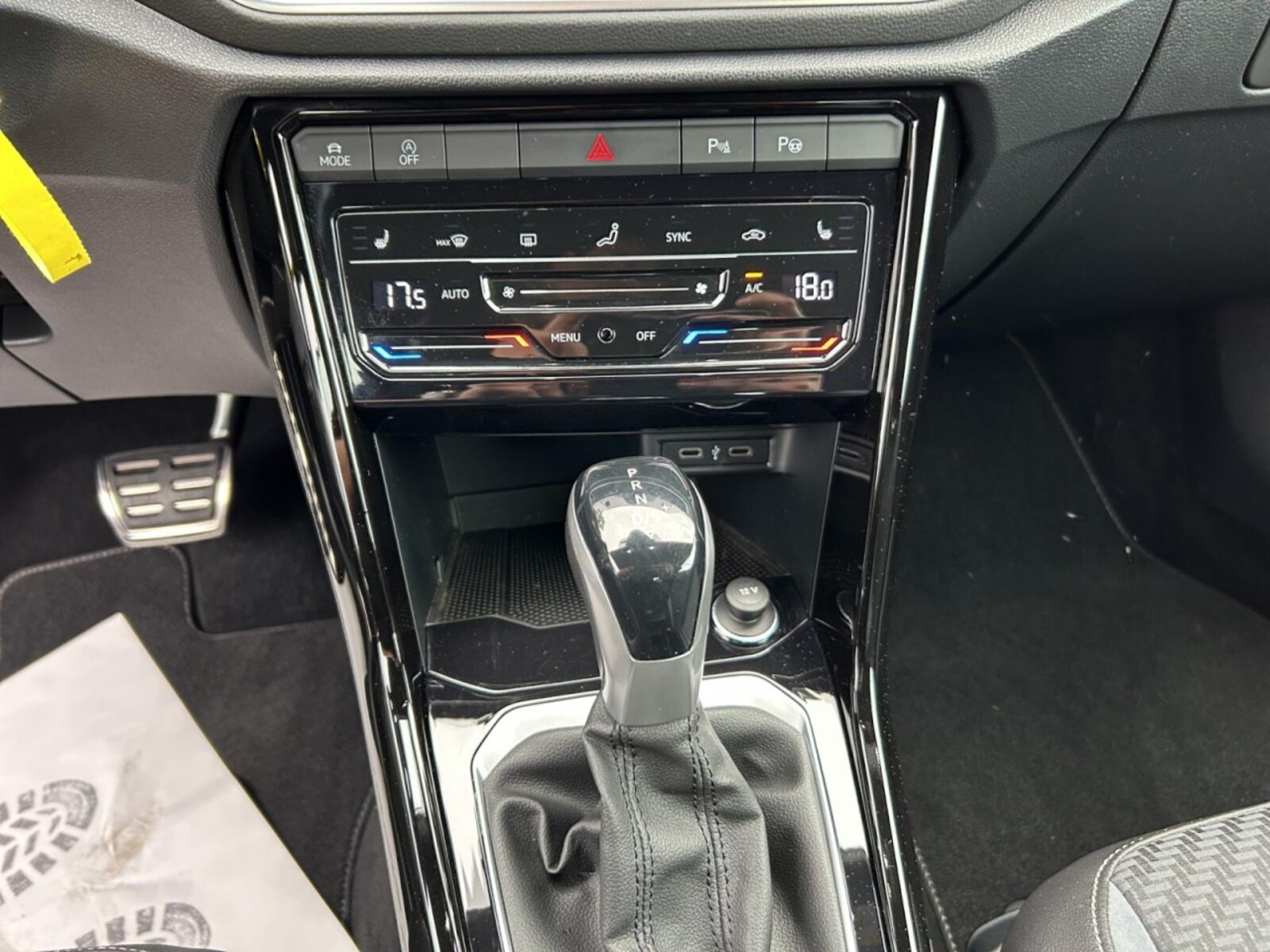 Volkswagen T-Roc Cabriolet – Bild 10