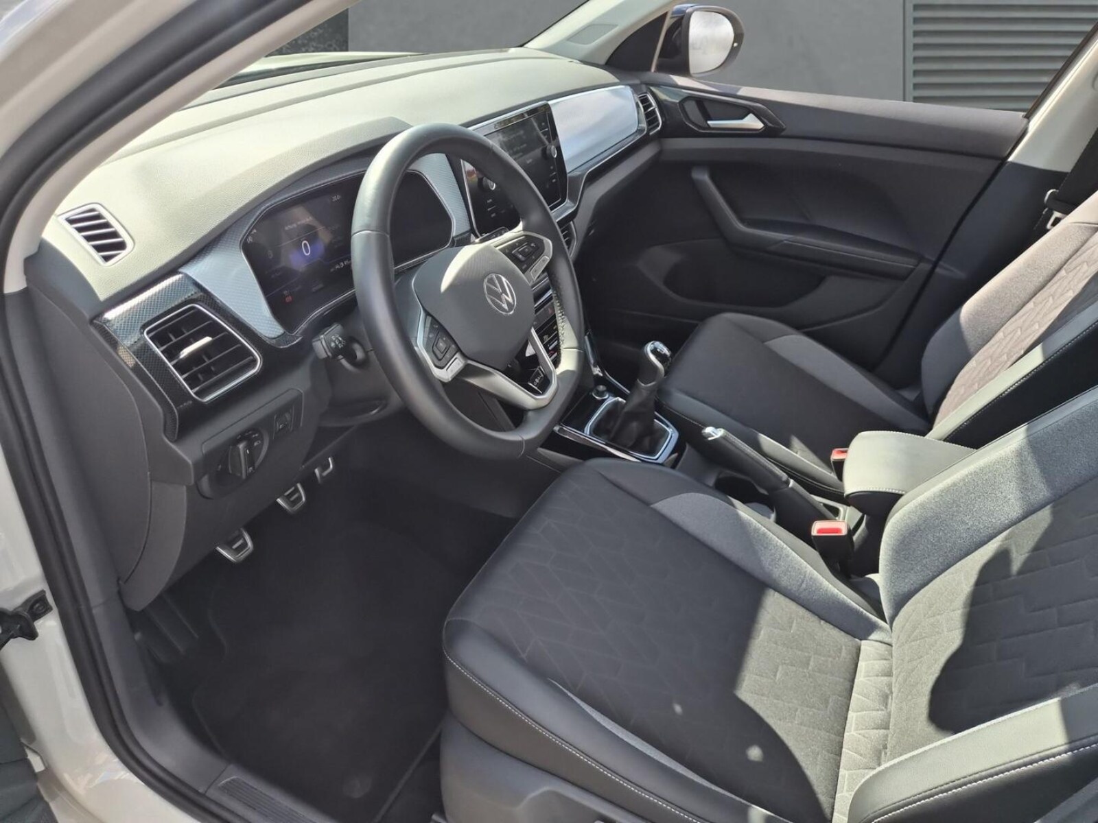 Volkswagen T-Cross – Bild 8