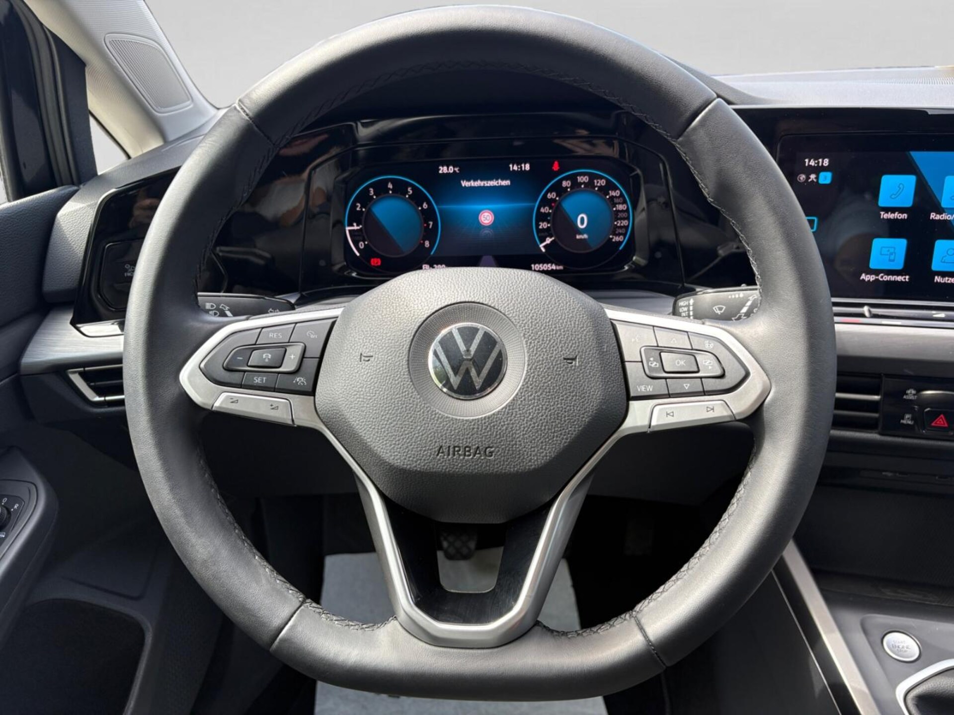 Volkswagen Golf Style