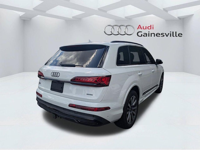2023 Audi Q7