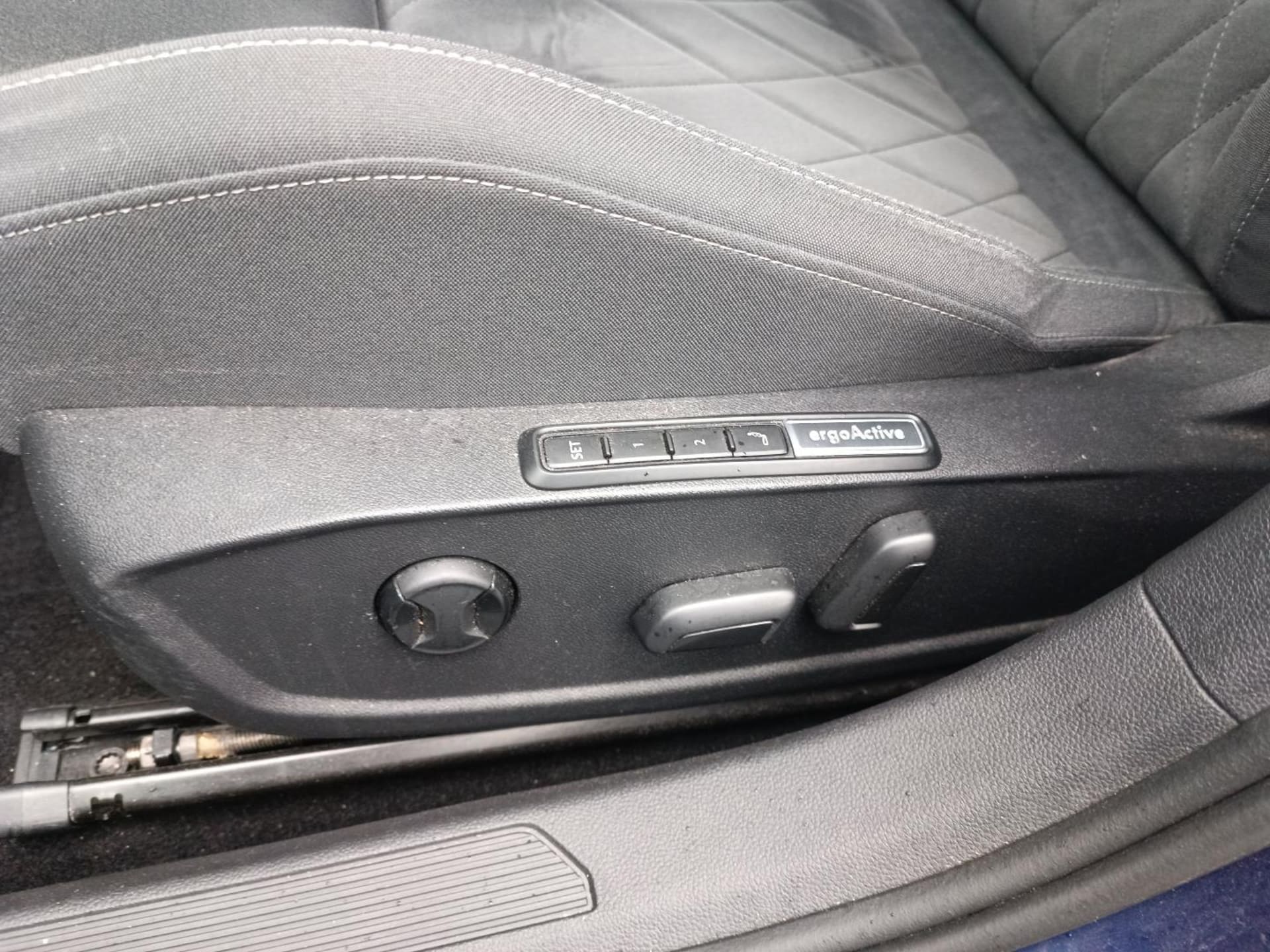 Volkswagen Golf Variant Style