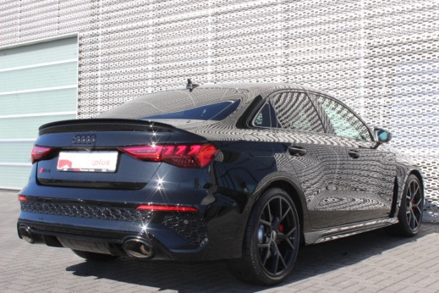 Image about Audi RS 3 Limousine TFSI quattro S tronic