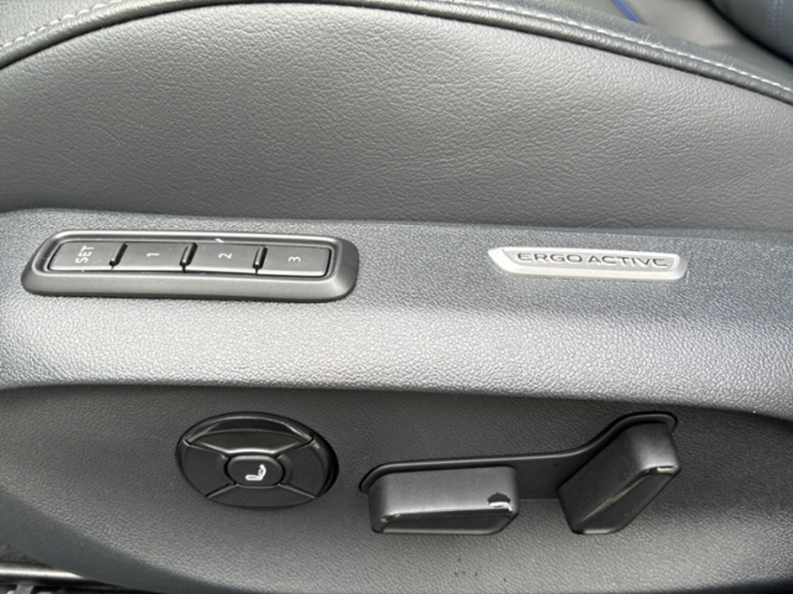 Volkswagen Passat – Bild 8