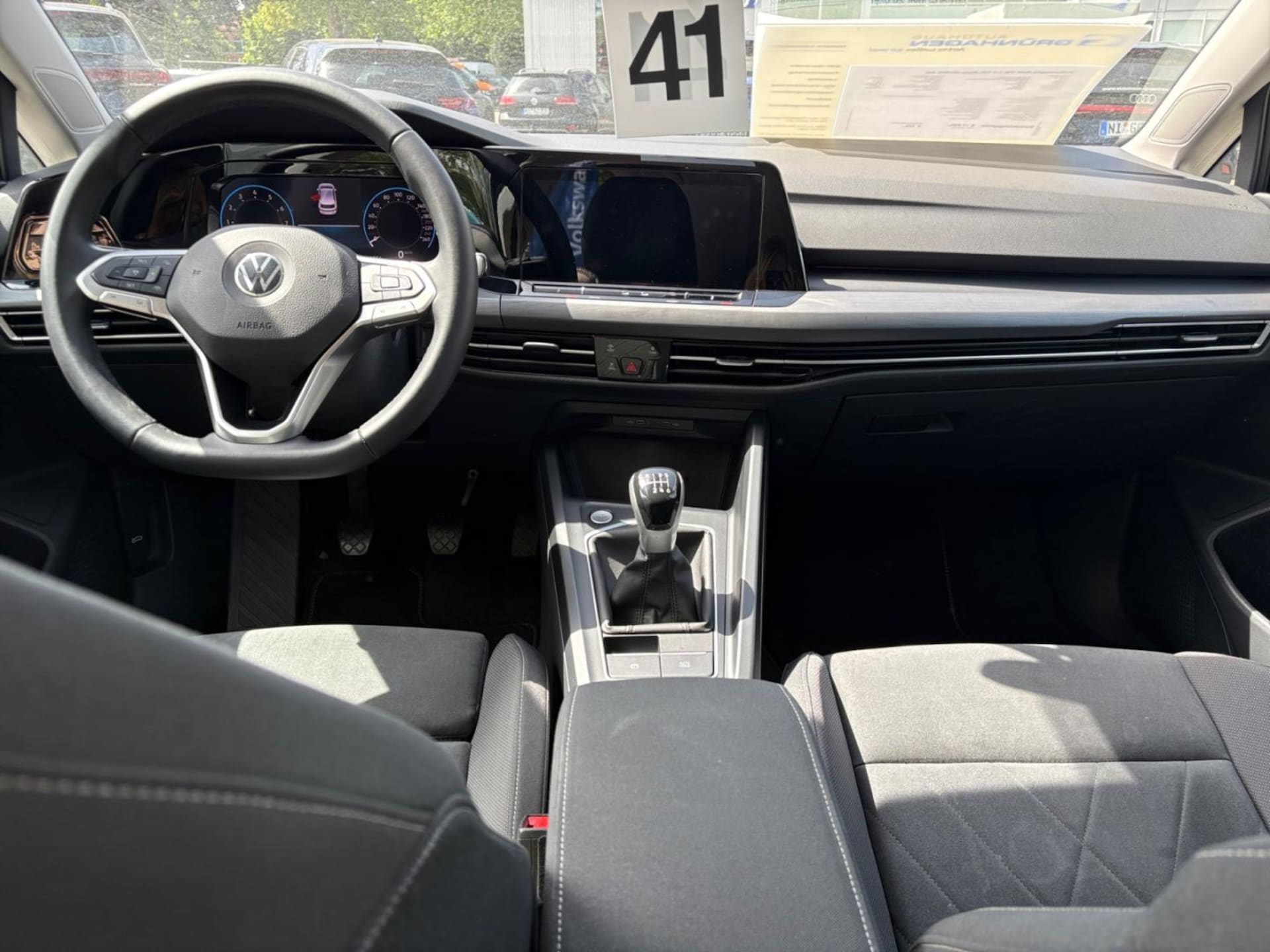 Volkswagen Golf Style