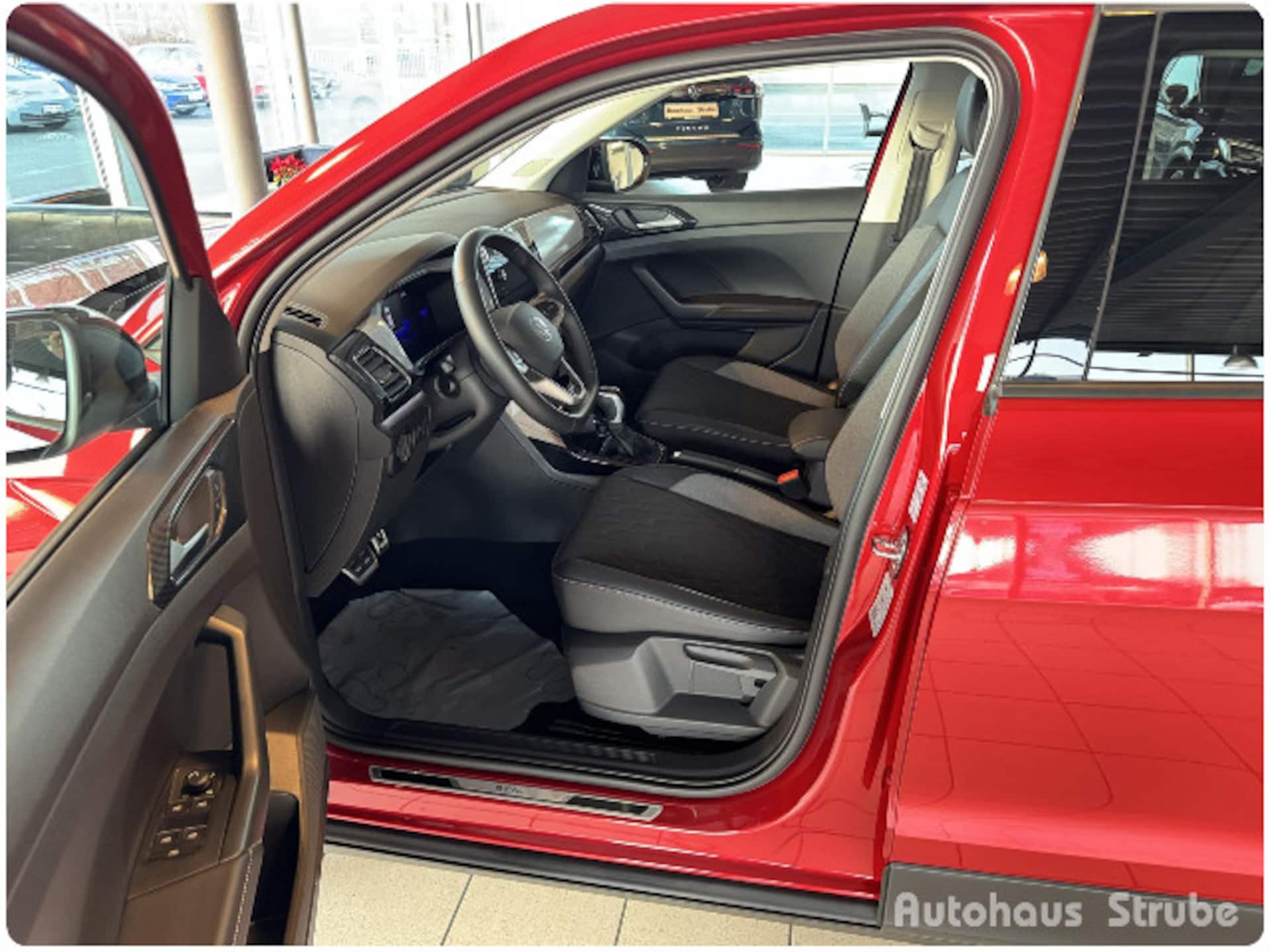 Volkswagen T-Cross Life