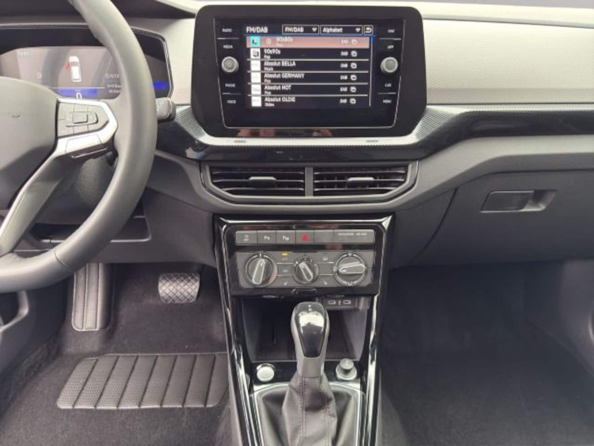 Volkswagen T-Cross Life