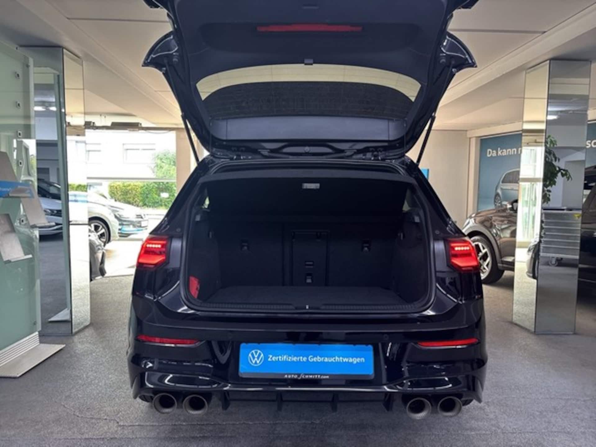 Volkswagen Golf R 20 Years