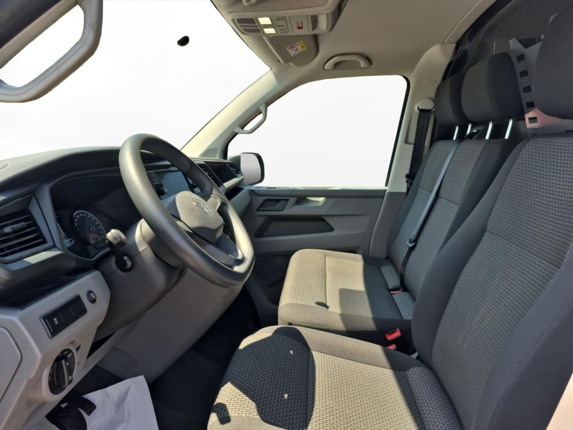 Volkswagen T6.1 Transporter Kasten langer Radstand