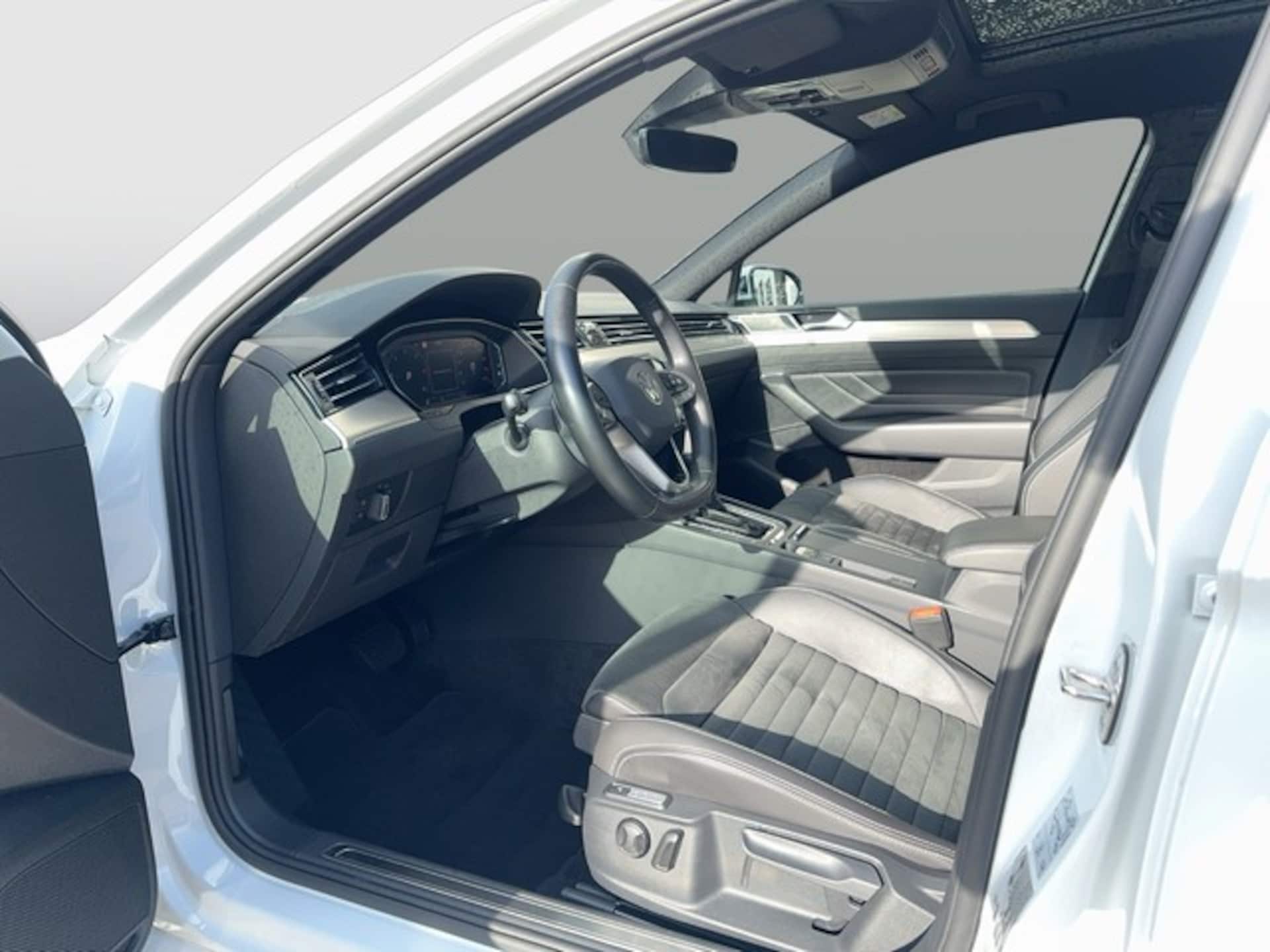 Volkswagen Passat Variant Elegance