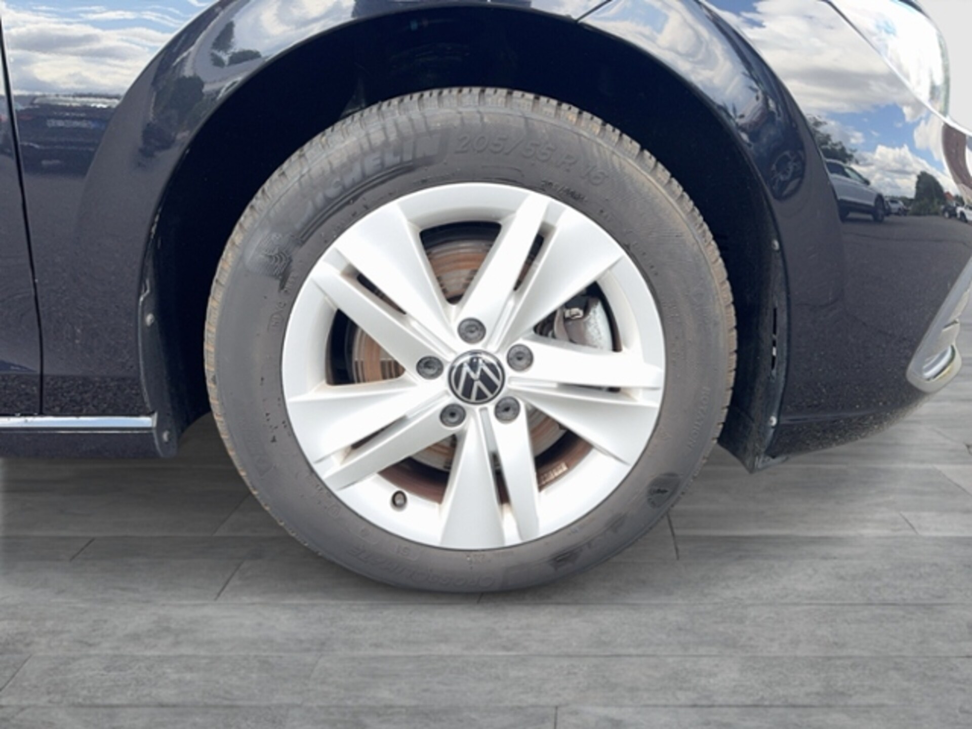 Volkswagen Golf Variant Life
