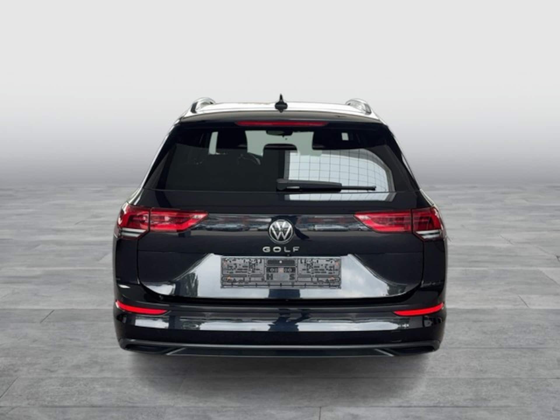 Volkswagen Golf Variant Life