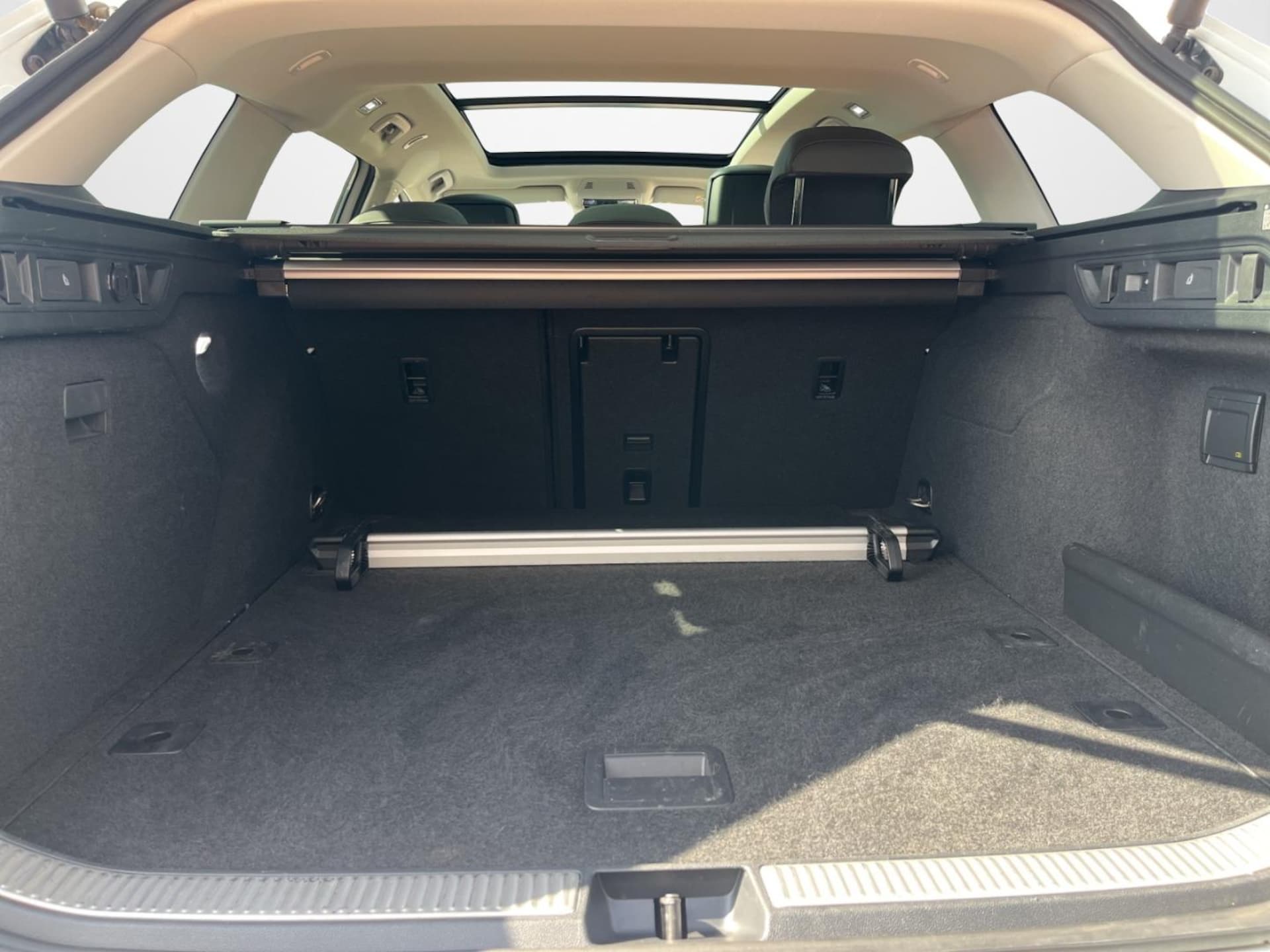 Volkswagen Passat Elegance