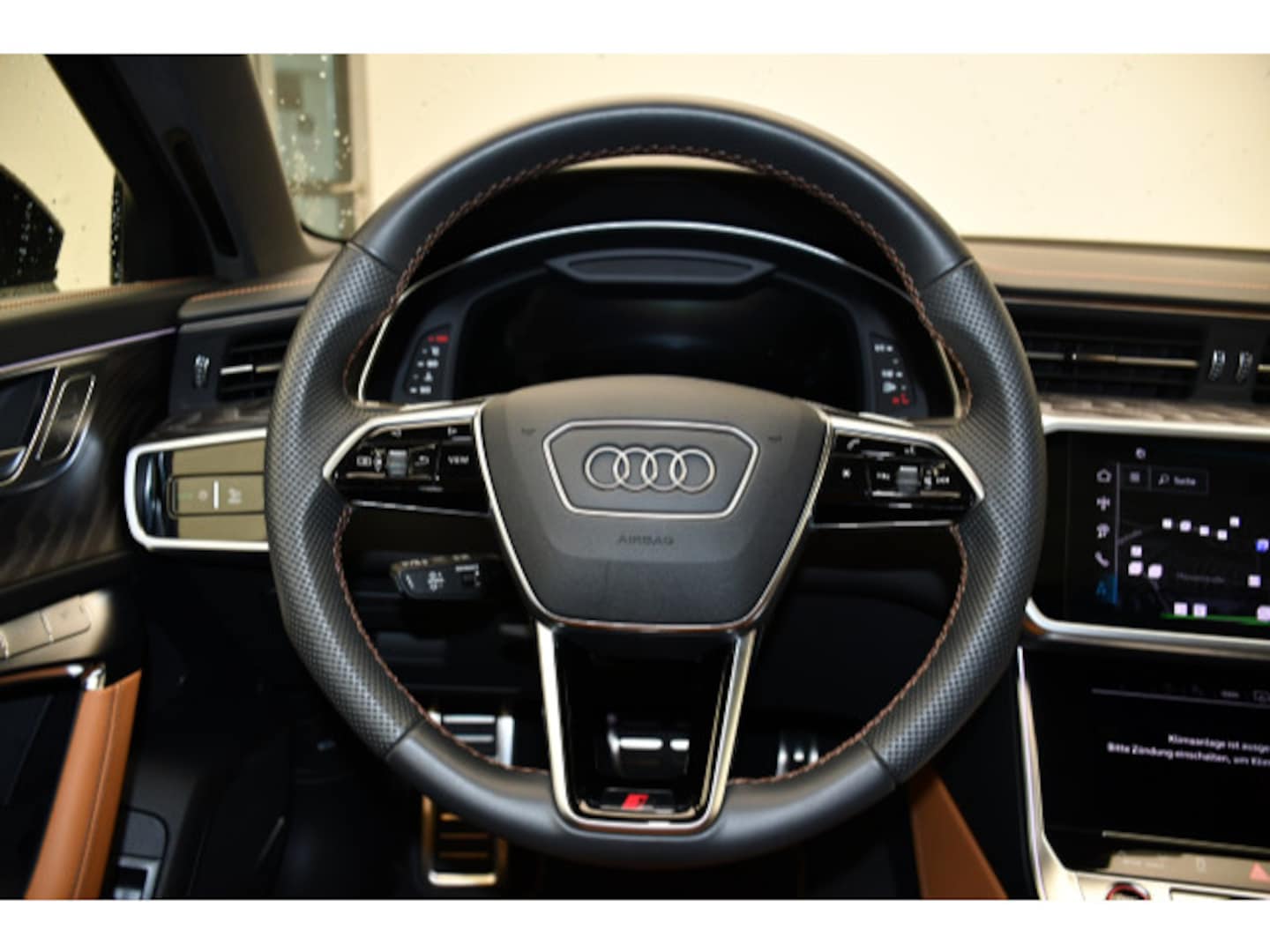 Bild über Audi S6 Limousine TDI quattro tiptronic - für weitere Informationen kontaktieren Sie den Audi Partner