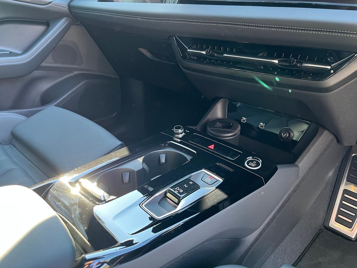 Image about Audi Q6 Sportback e-tron e-tron quattro