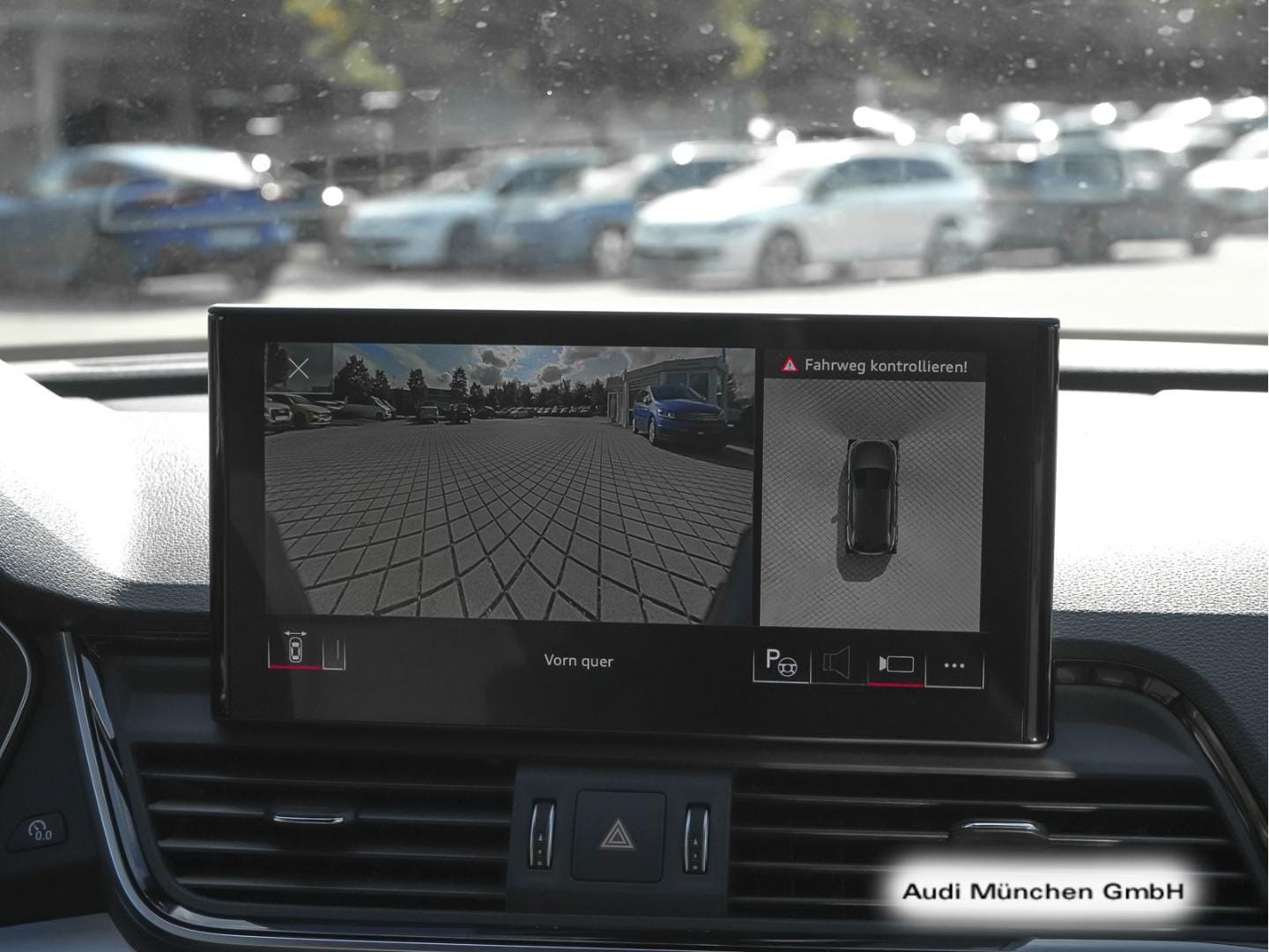 Bild über Audi Q5 40 TFSI quattro S tronic - für weitere Informationen kontaktieren Sie den Audi Partner