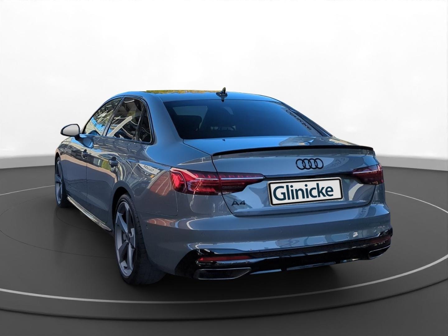 Bild über Audi A4 Limousine S line 40 TFSI S tronic - für weitere Informationen kontaktieren Sie den Audi Partner