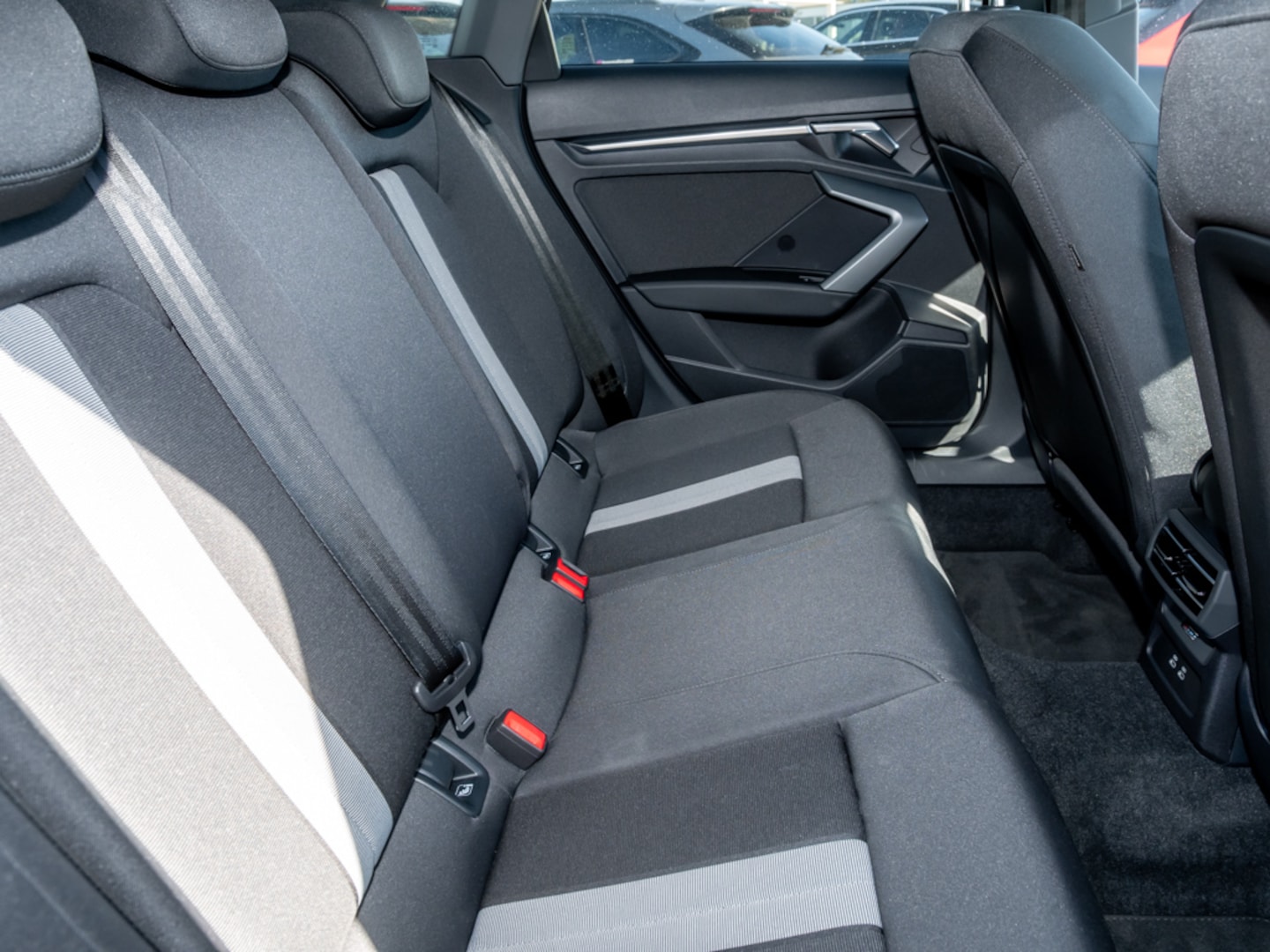 Bild über Audi A3 Sportback TFSI Schaltgetriebe - für weitere Informationen kontaktieren Sie den Audi Partner