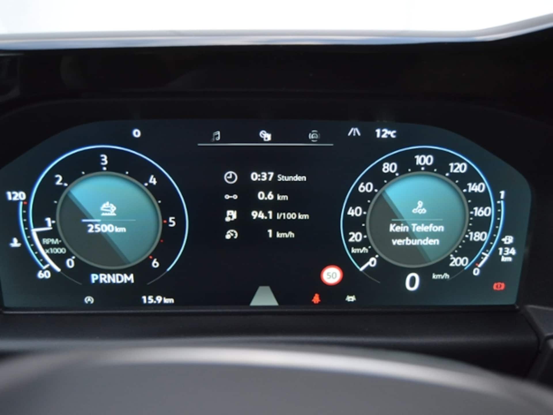 Volkswagen Caravelle langer Radstand Life