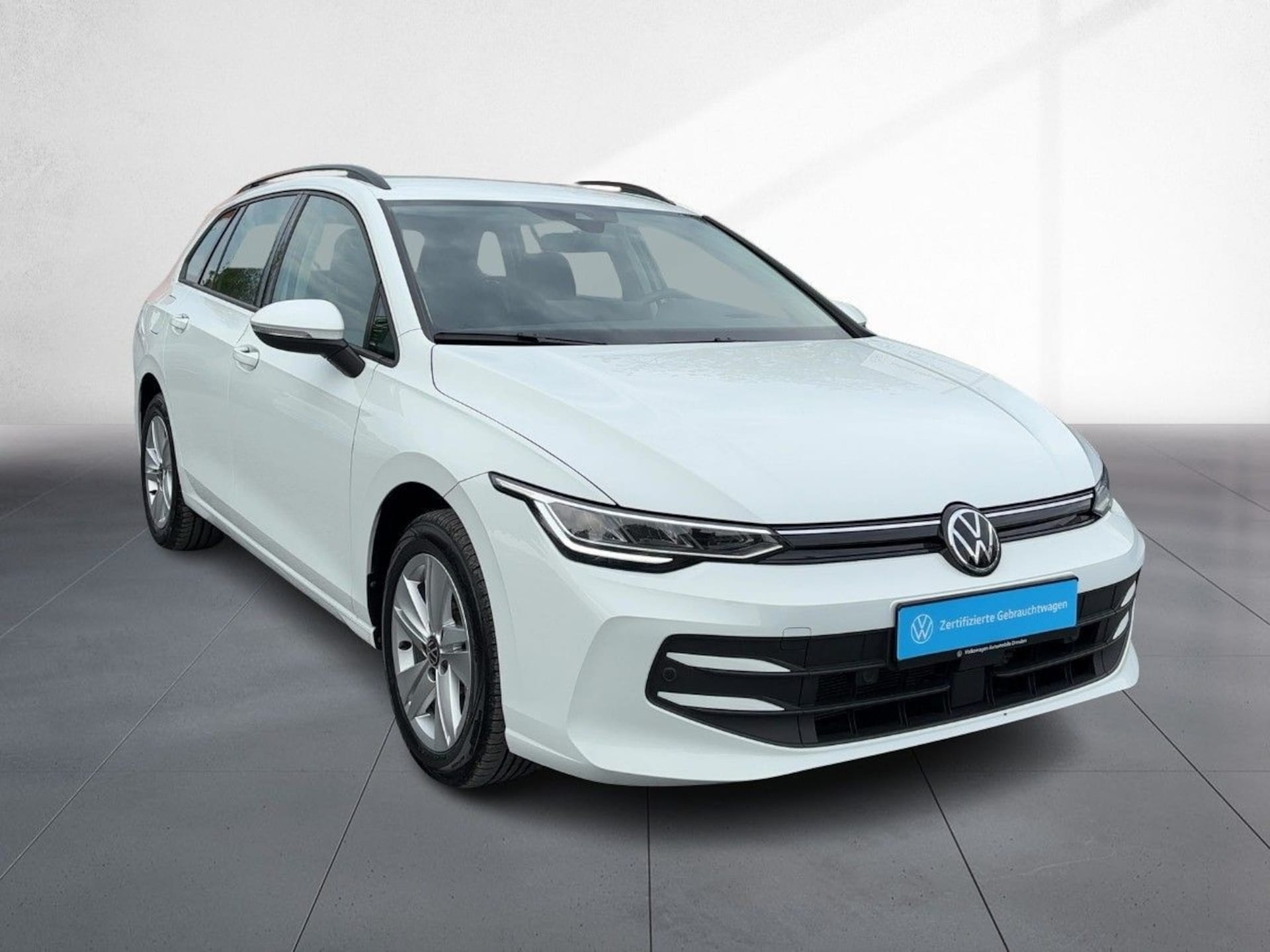 Volkswagen Golf Variant Life