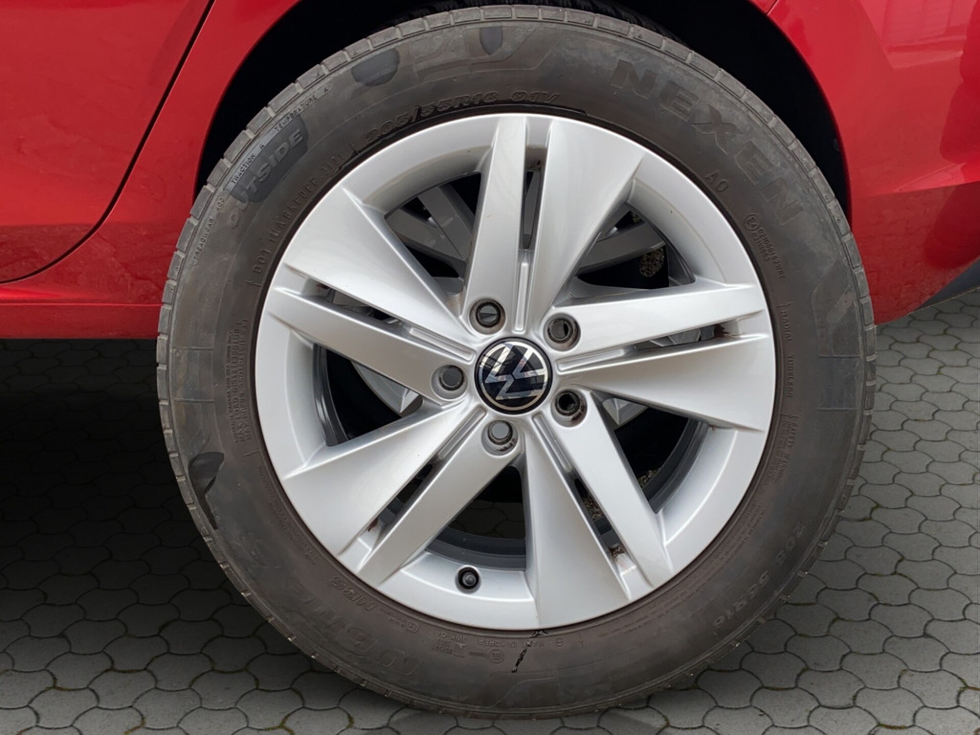 Volkswagen Golf Life