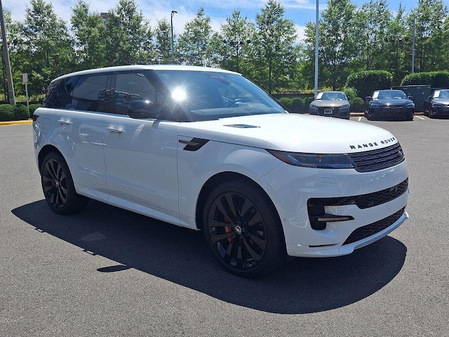 2025 Land Rover Range Rover Sport
