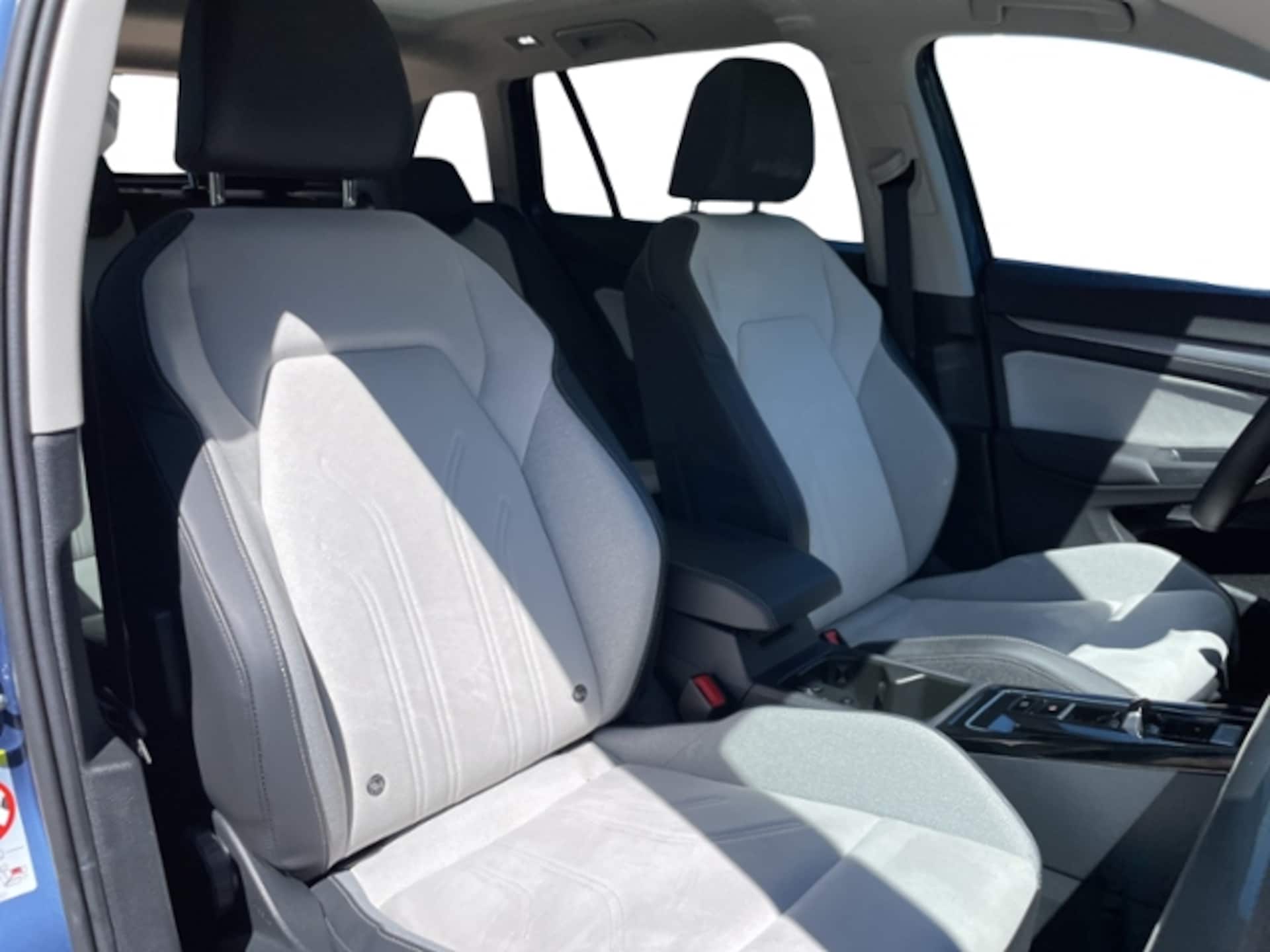 Volkswagen Golf Variant Style