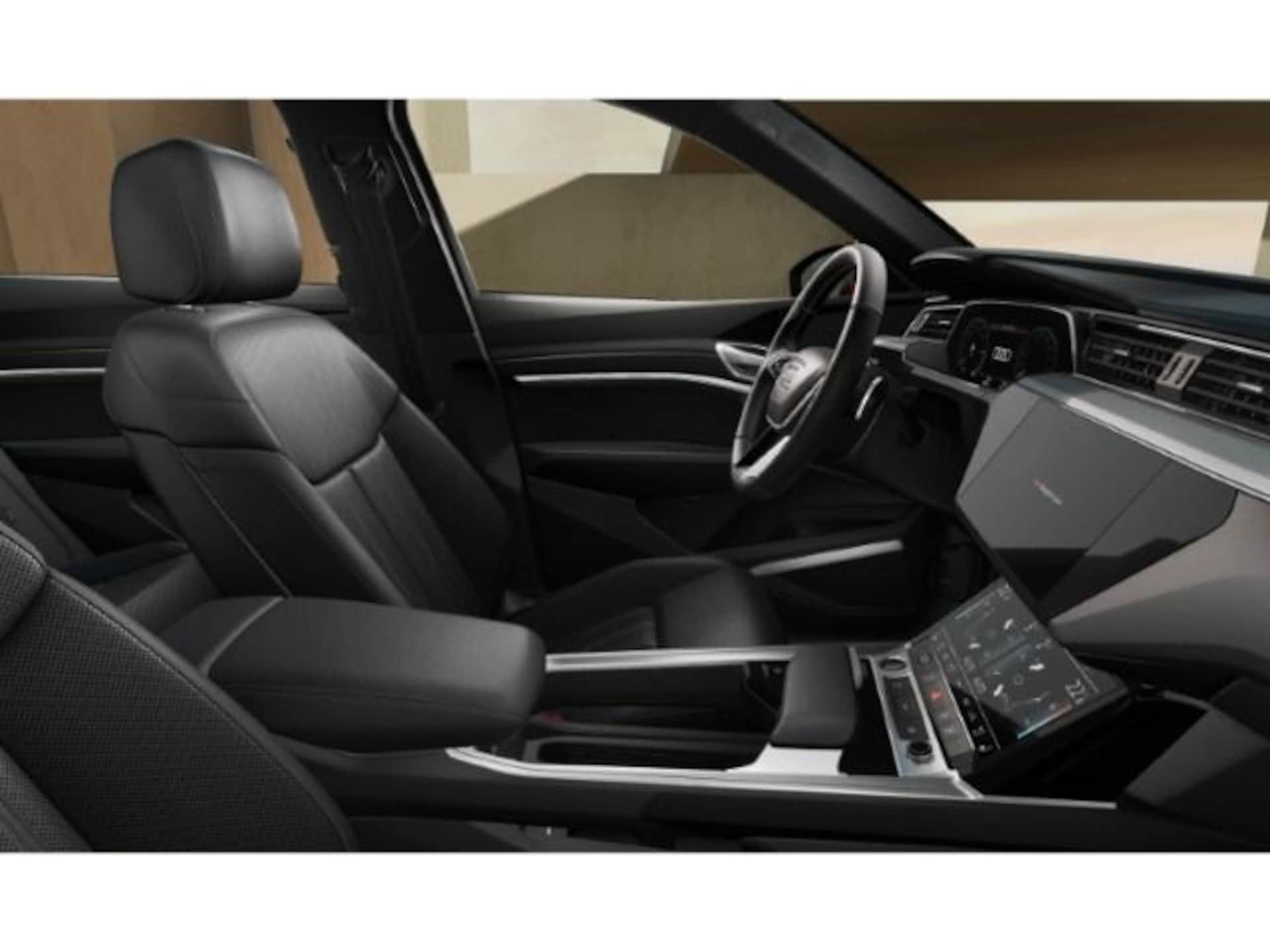 Audi Q8 Sportback e-tron S line