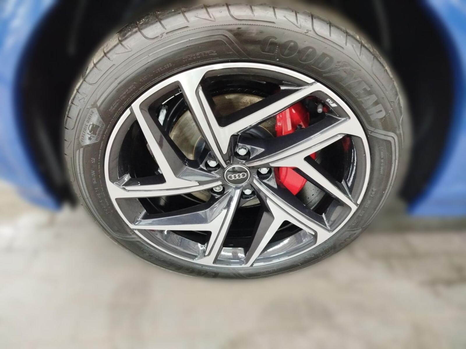Audi Q6 e-tron – Bild 3
