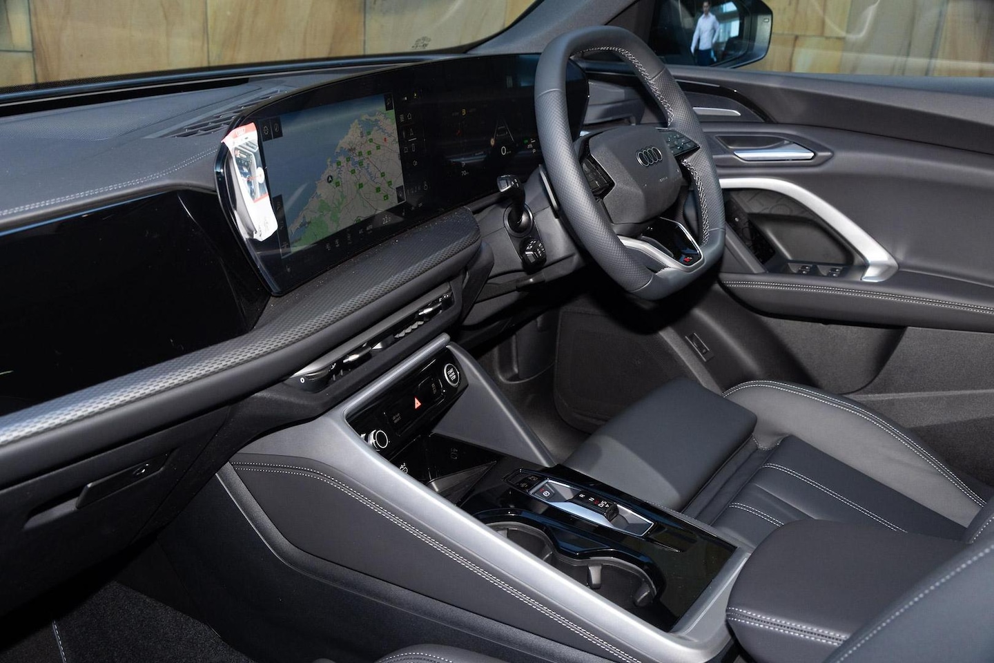 Image about Audi Q5 SUV TDI quattro 150 kW sport