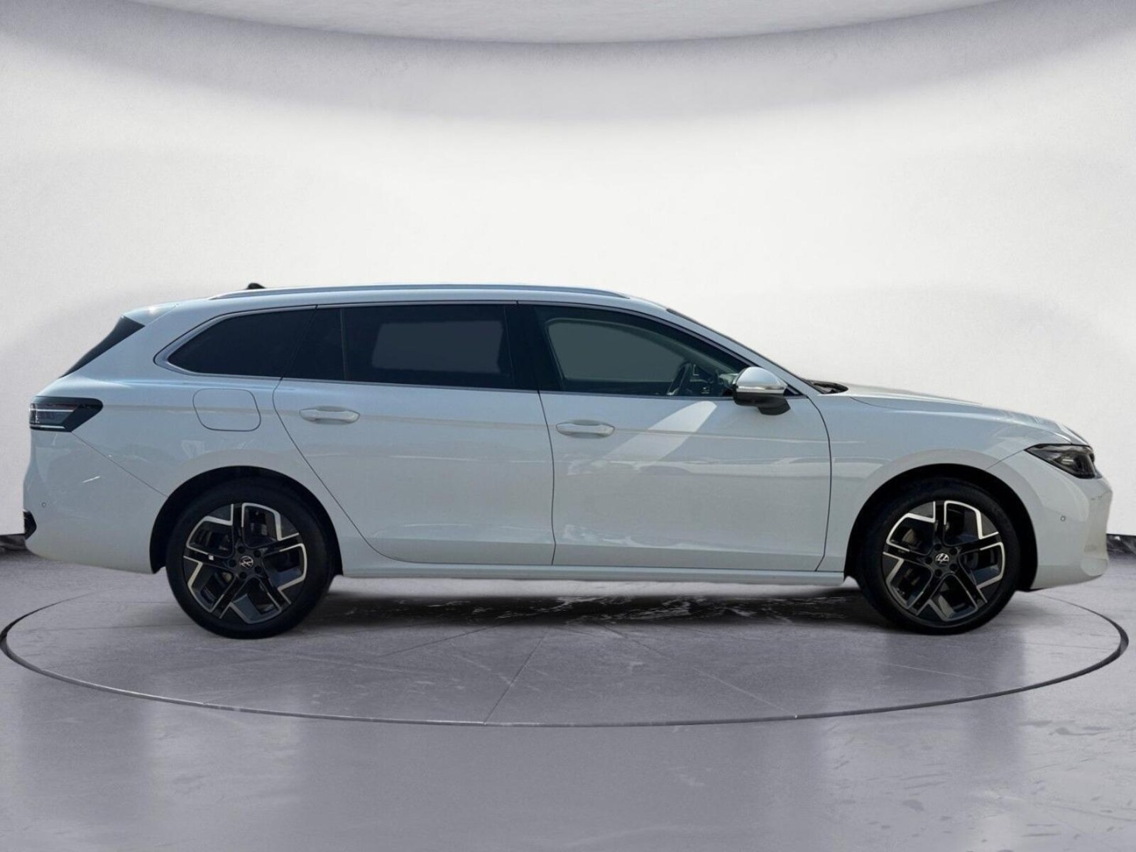 Volkswagen Passat – Bild 6