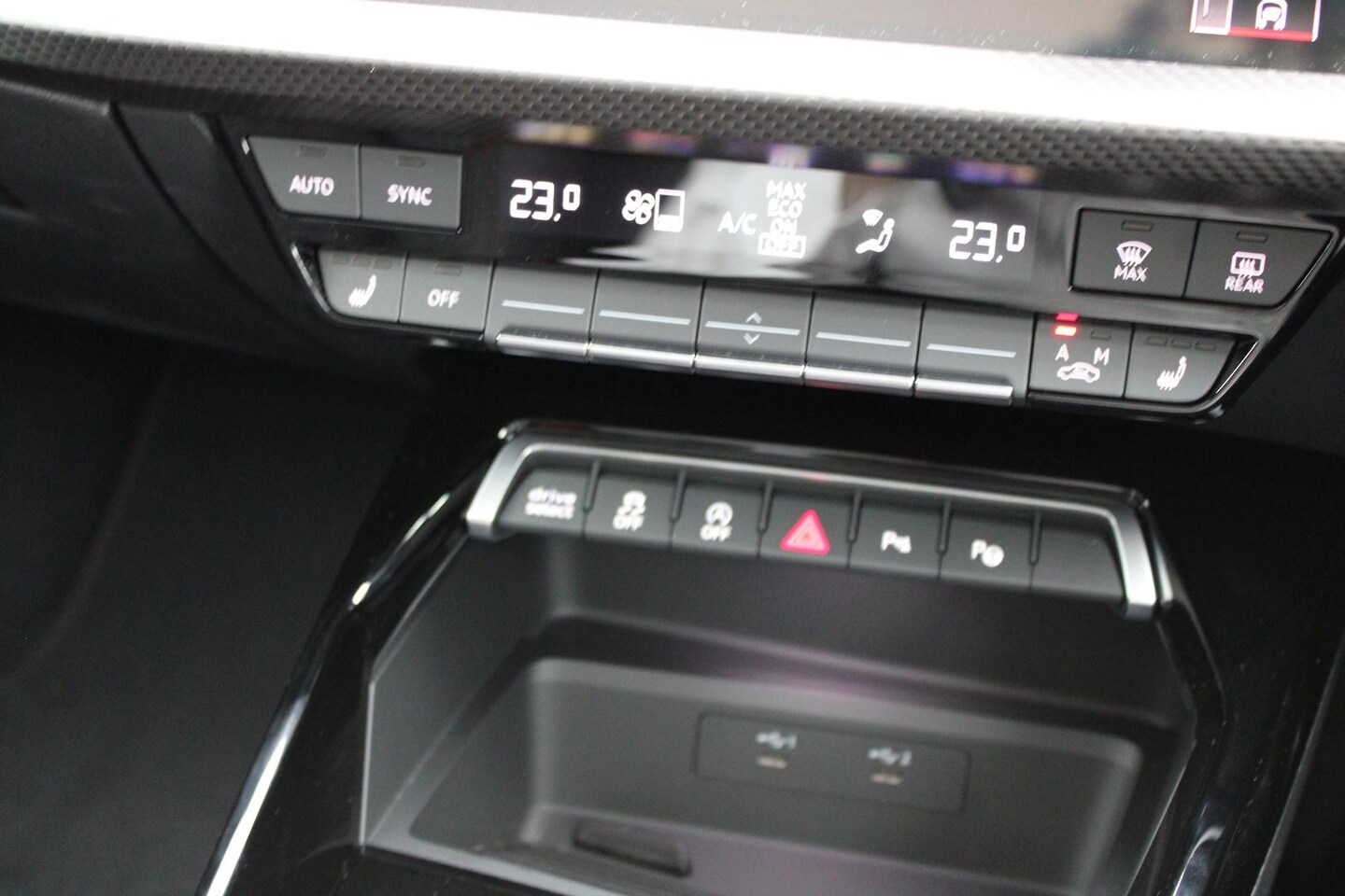 Image about Audi RS 3 Sportback TFSI quattro S tronic
