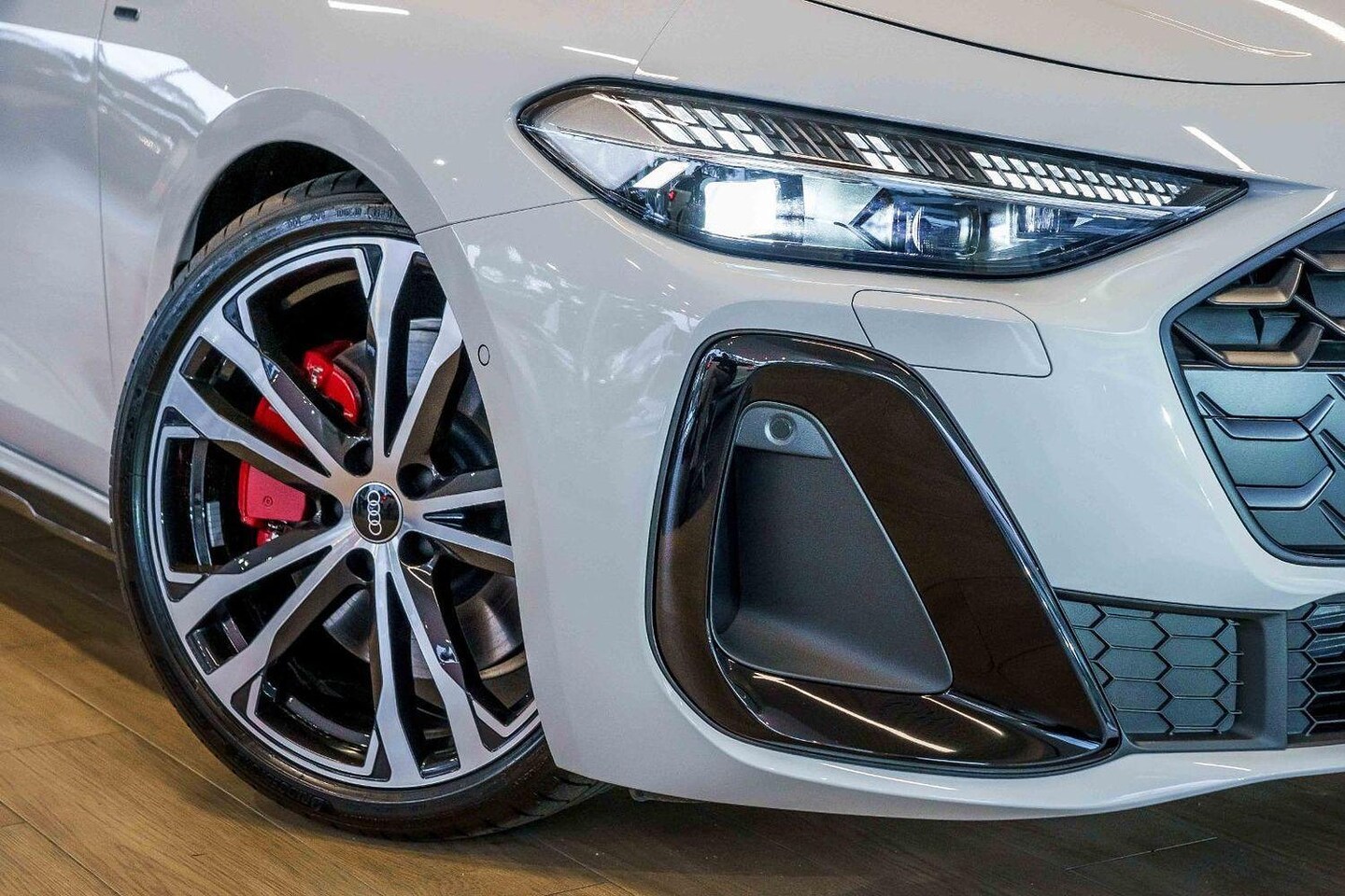 Image about Audi A5 Sedan TFSI e e-hybrid quattro 270 kW S tronic