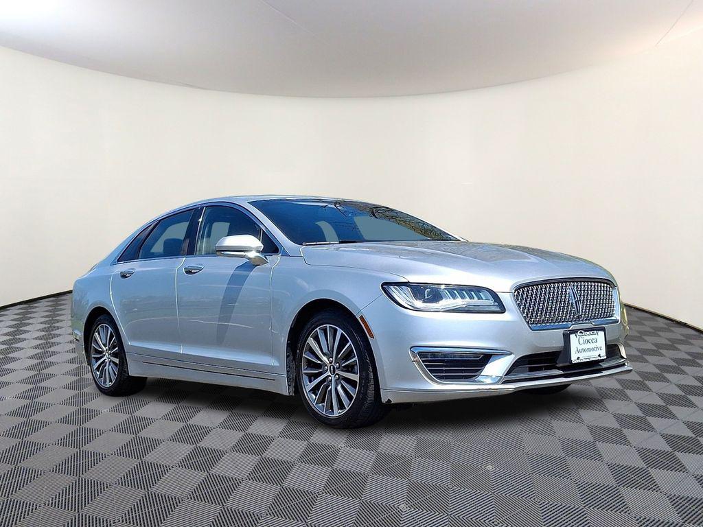 2019 Lincoln MKZ Hybrid Base/Premiere FWD's photo