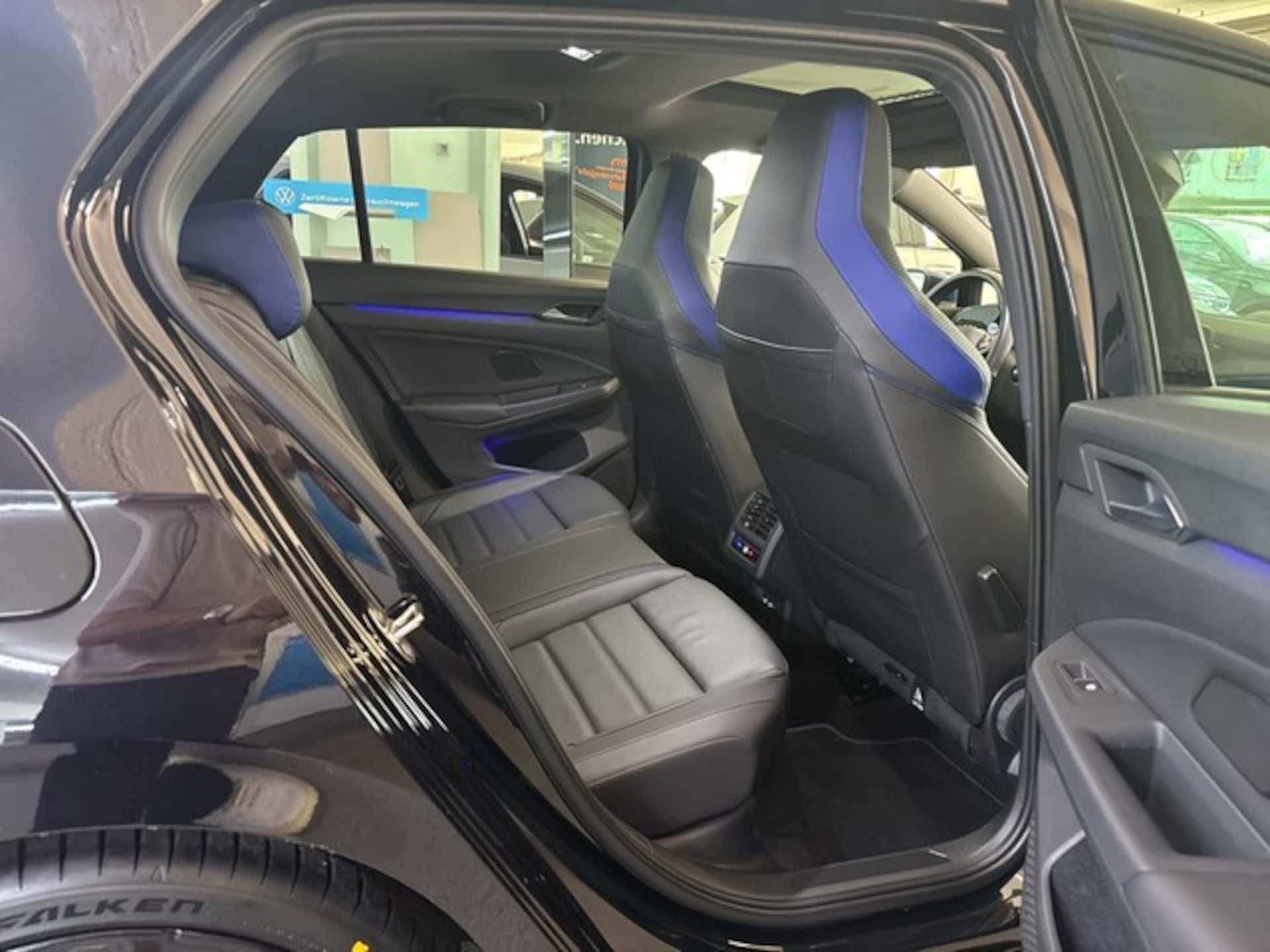 Volkswagen Golf R 20 Years