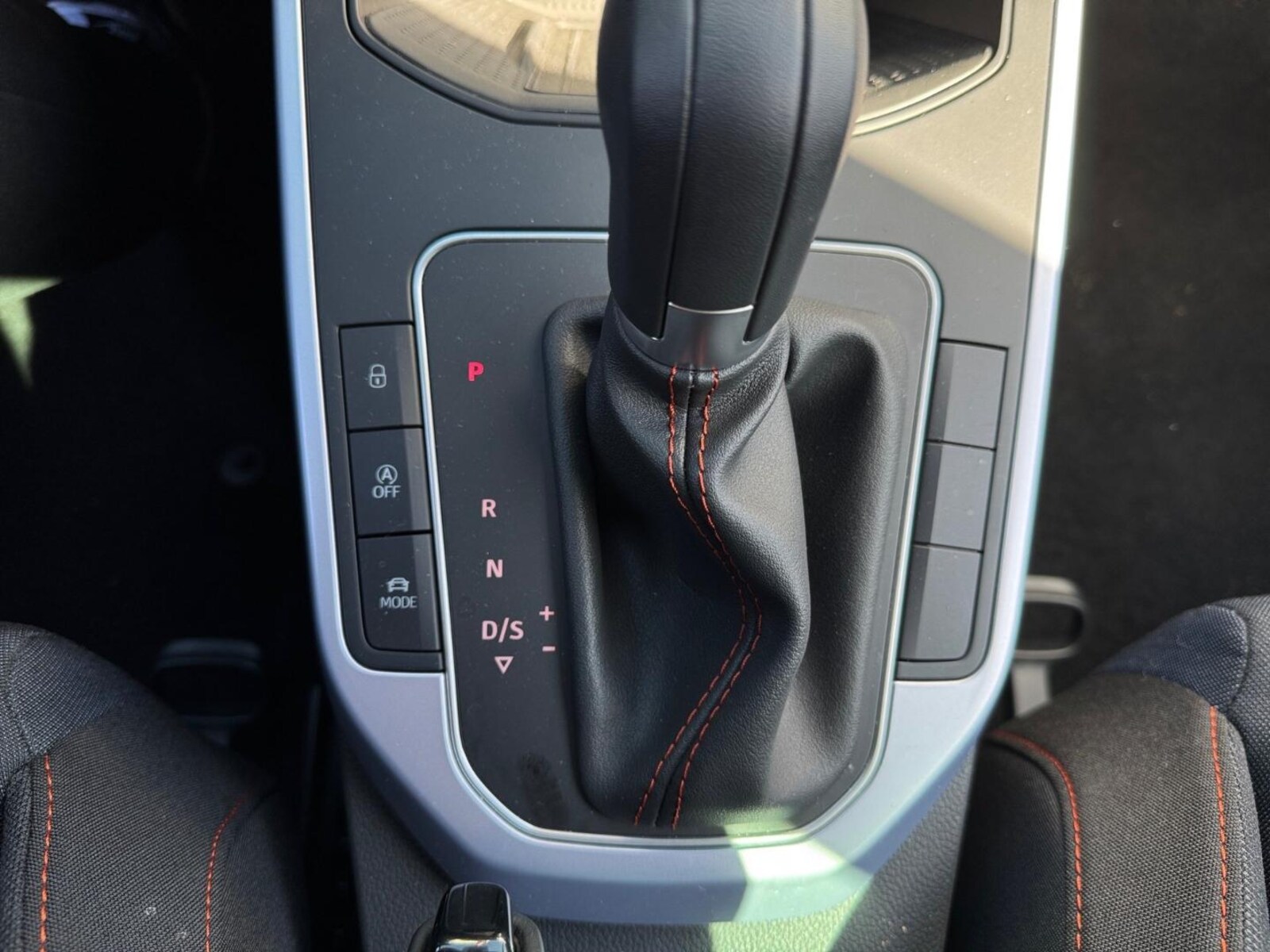 SEAT Arona – Bild 15