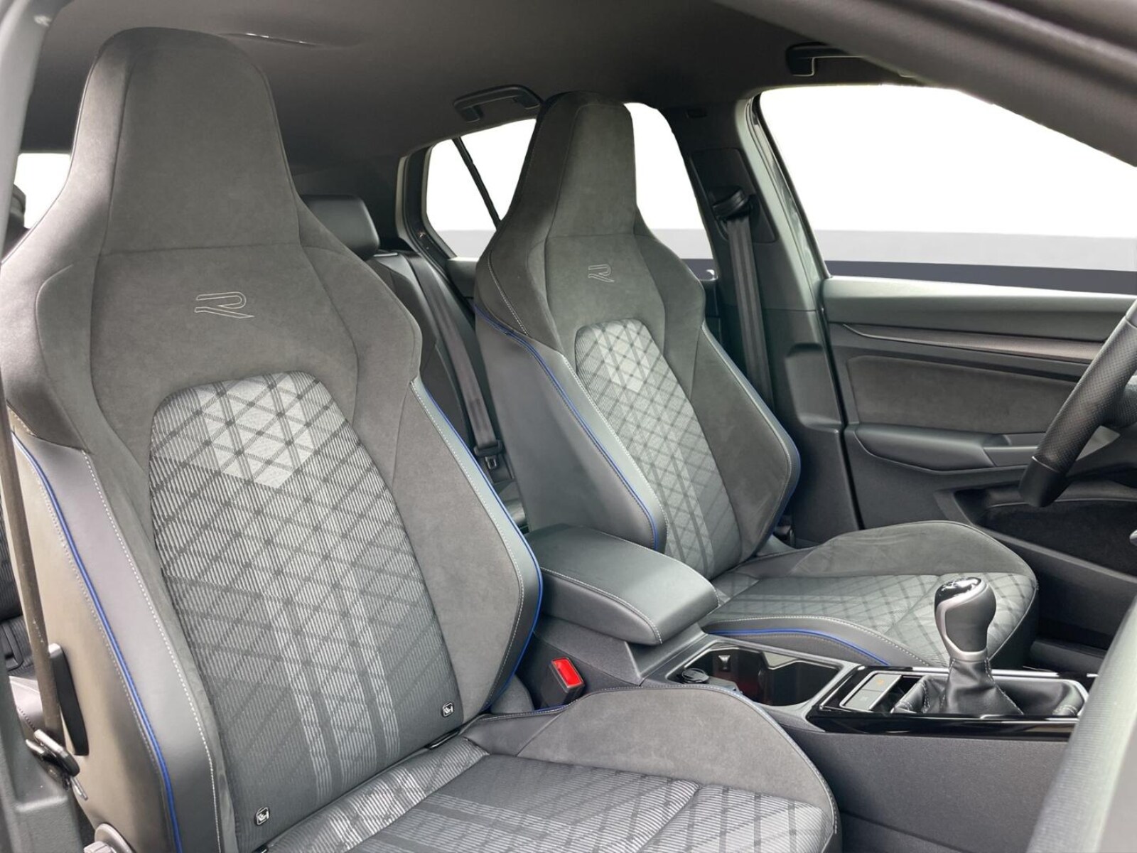 Volkswagen Golf – Bild 17