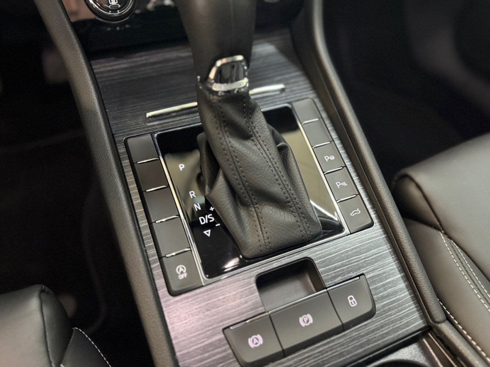 Škoda Superb Combi – Bild 18