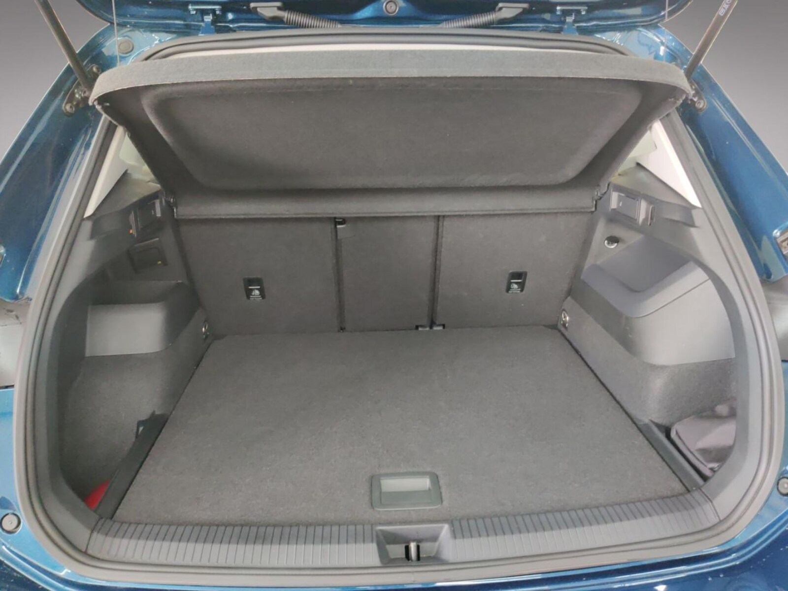 Volkswagen Tiguan – Bild 14
