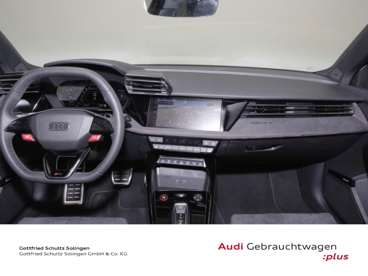 Bild über Audi RS 3 Sportback TFSI quattro S tronic - für weitere Informationen kontaktieren Sie den Audi Partner