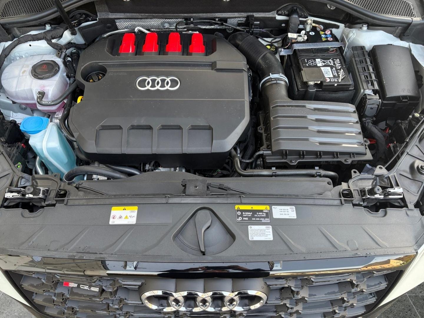Bild über Audi SQ2 TFSI quattro S tronic - für weitere Informationen kontaktieren Sie den Audi Partner