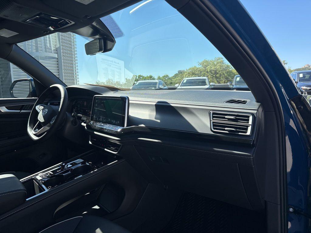 2026 Volkswagen Atlas Cross Sport SEL Premium R-LINE - Photo 15