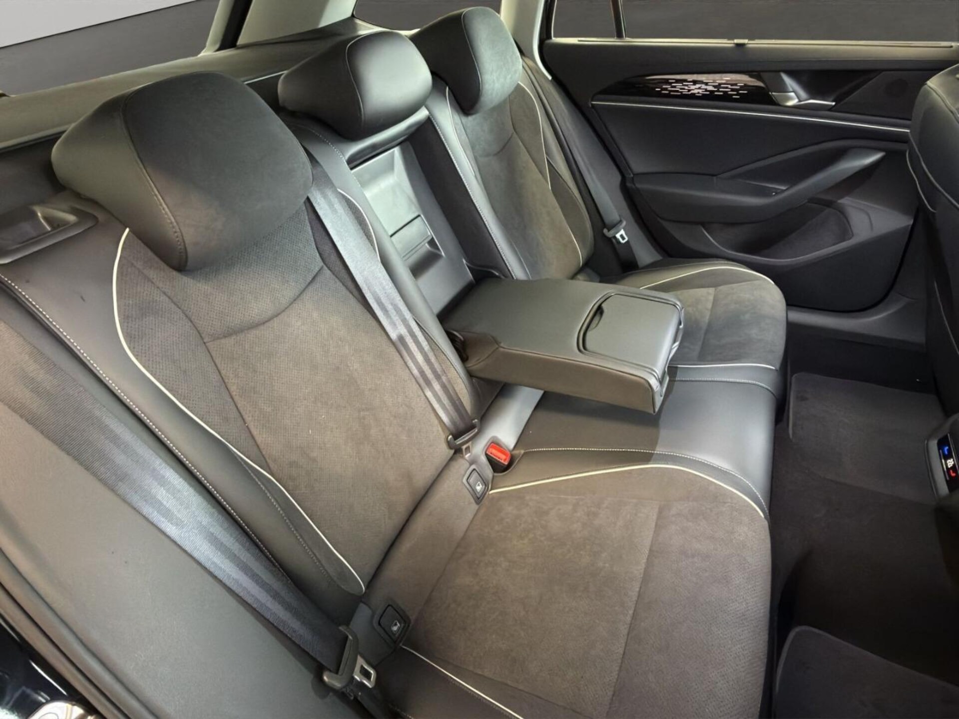 Volkswagen Passat Elegance