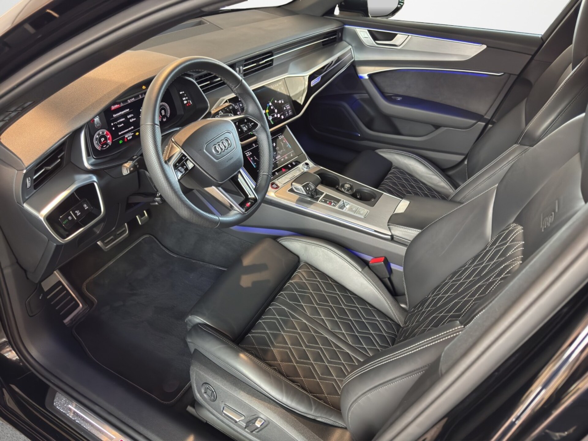 Audi S6 Avant