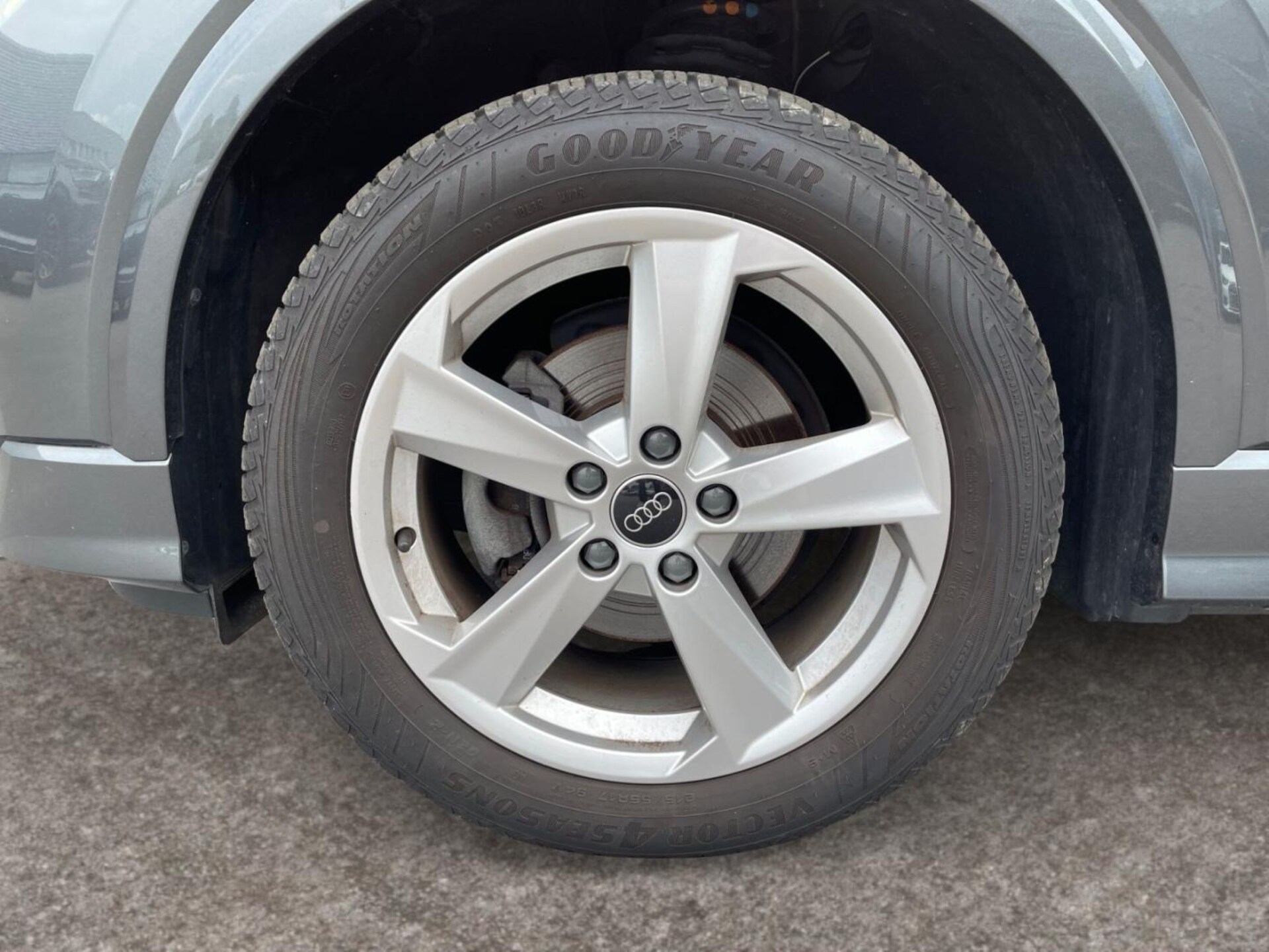 Audi Q2 S line